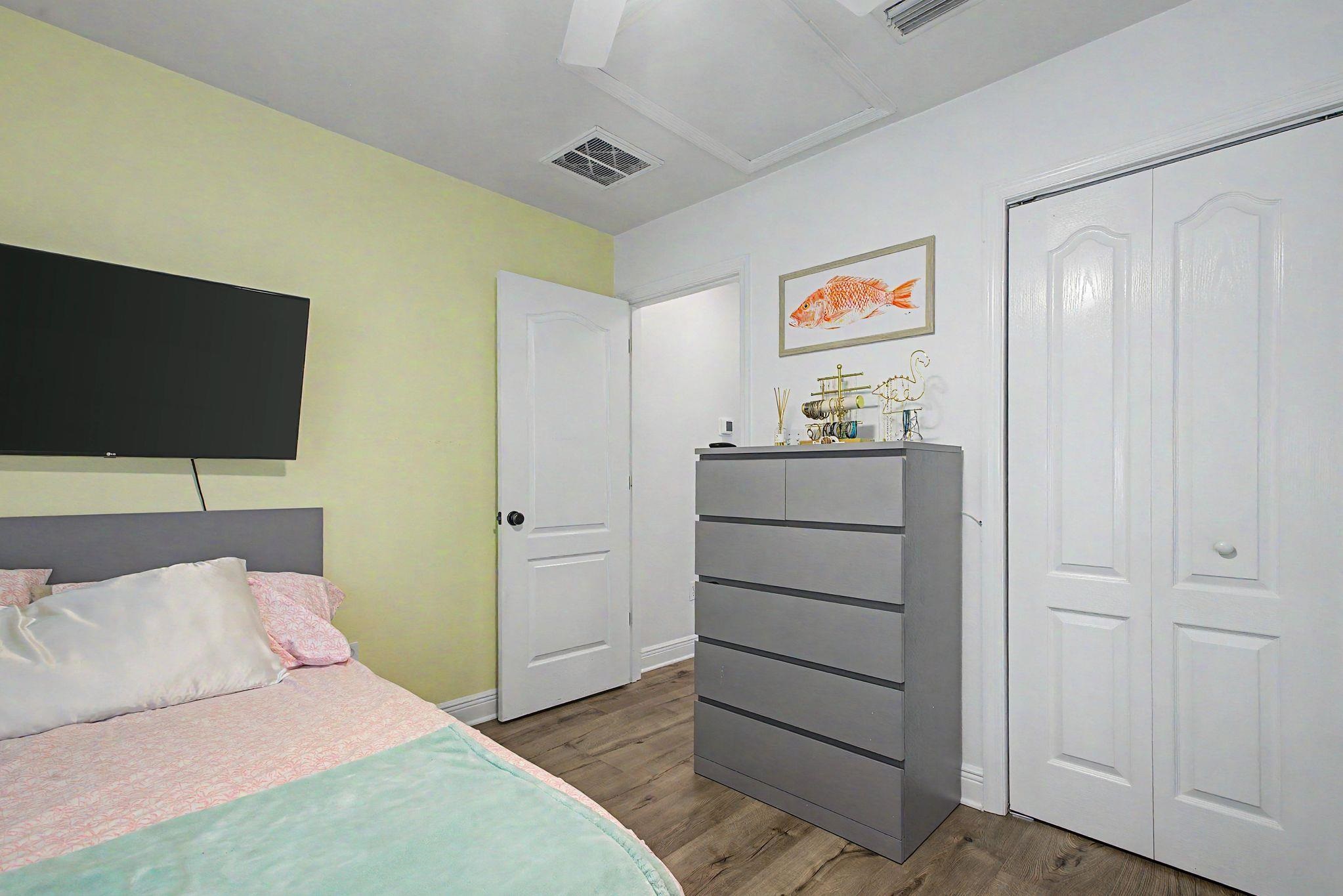 3440 Cedarwood Trail
