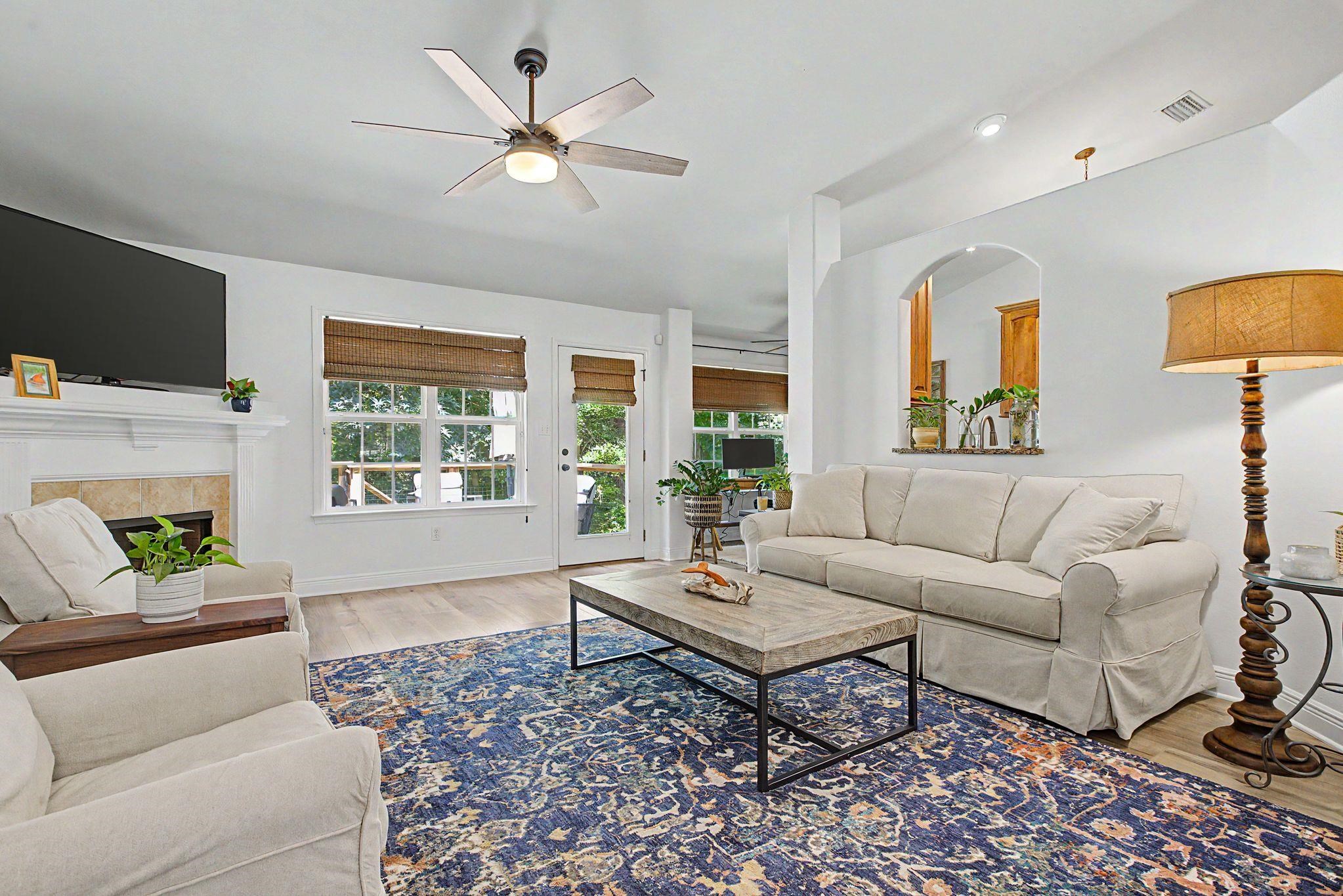 3440 Cedarwood Trail