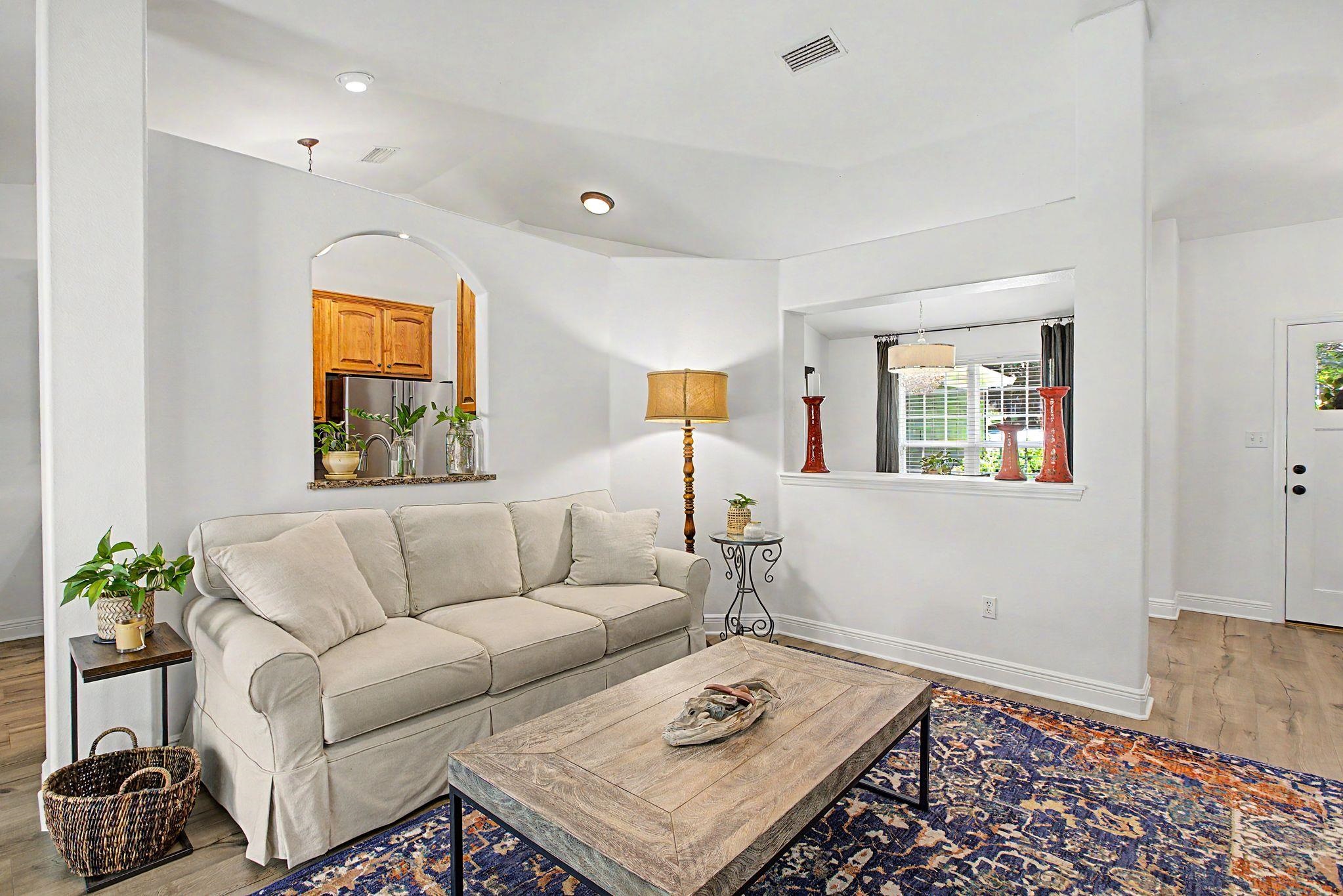 3440 Cedarwood Trail