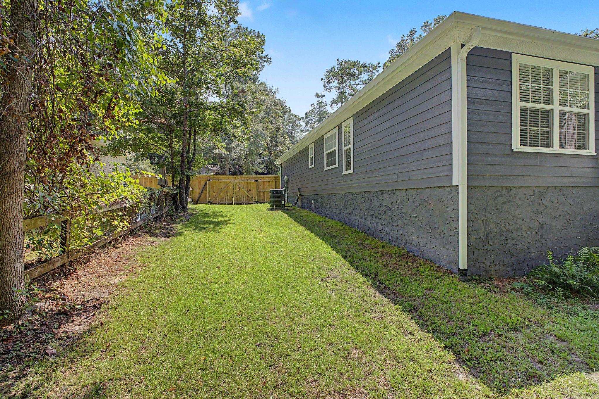 3440 Cedarwood Trail