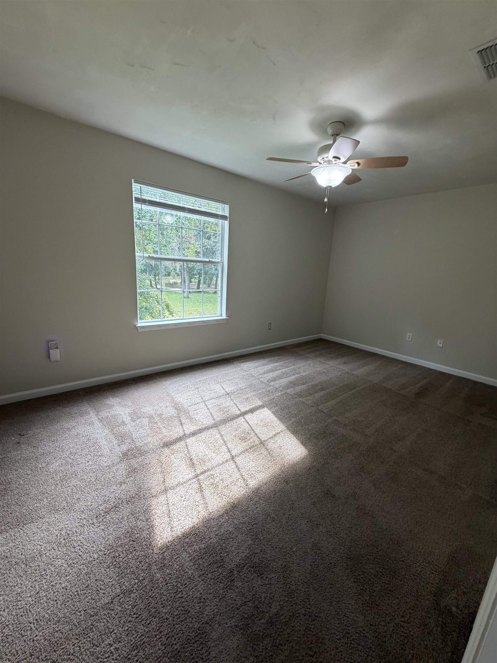 1409-1 Deer Haven Lane Unit: 1
