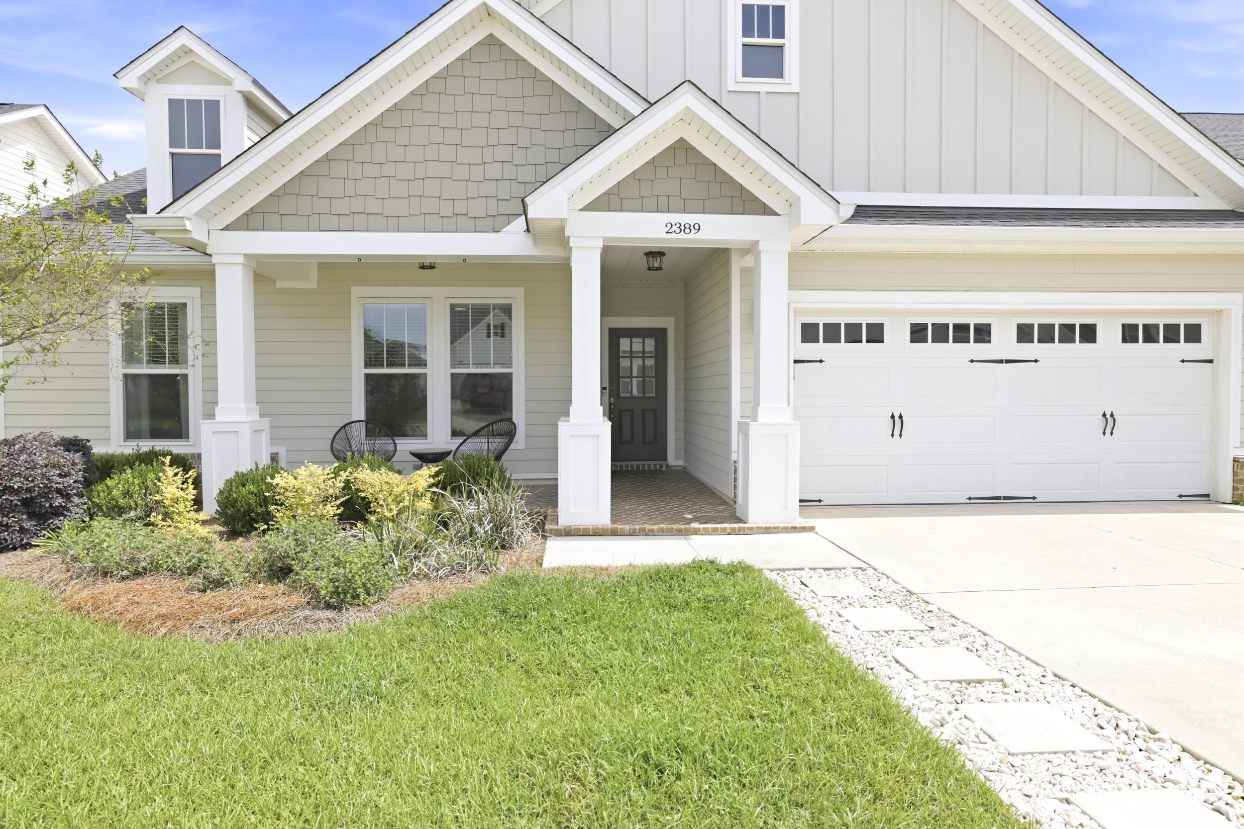 2389 Sweet Valley Heights