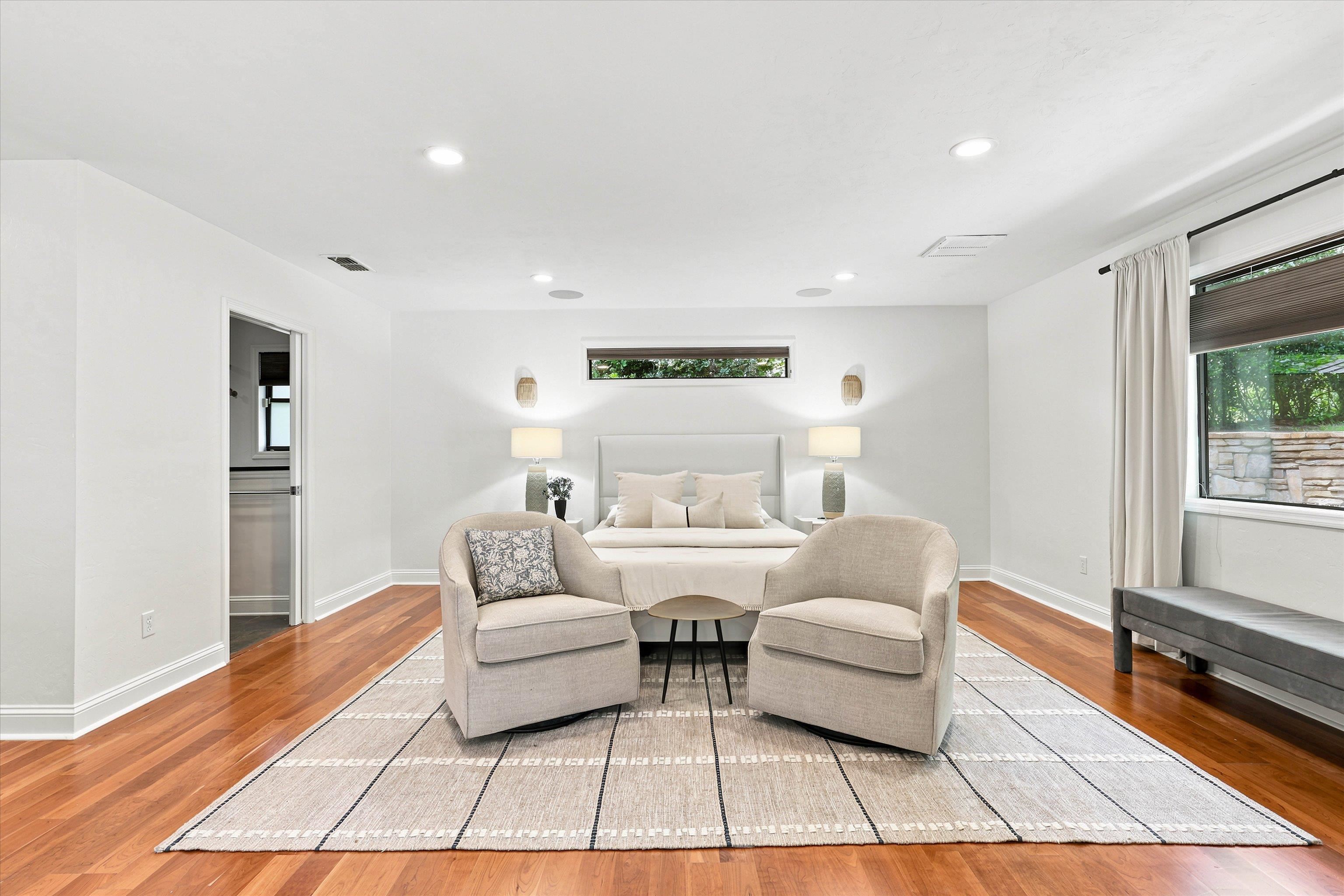 2220 Armistead Road