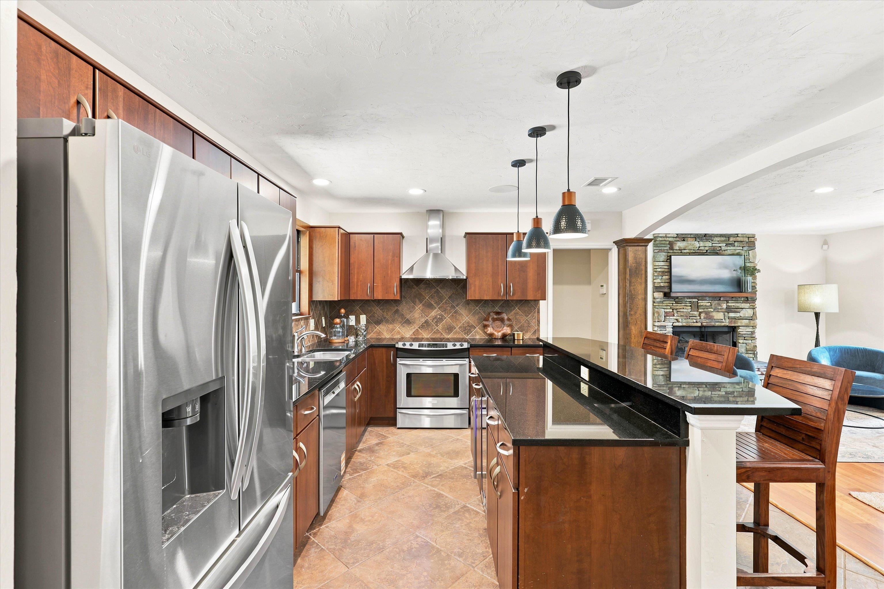 2220 Armistead Road