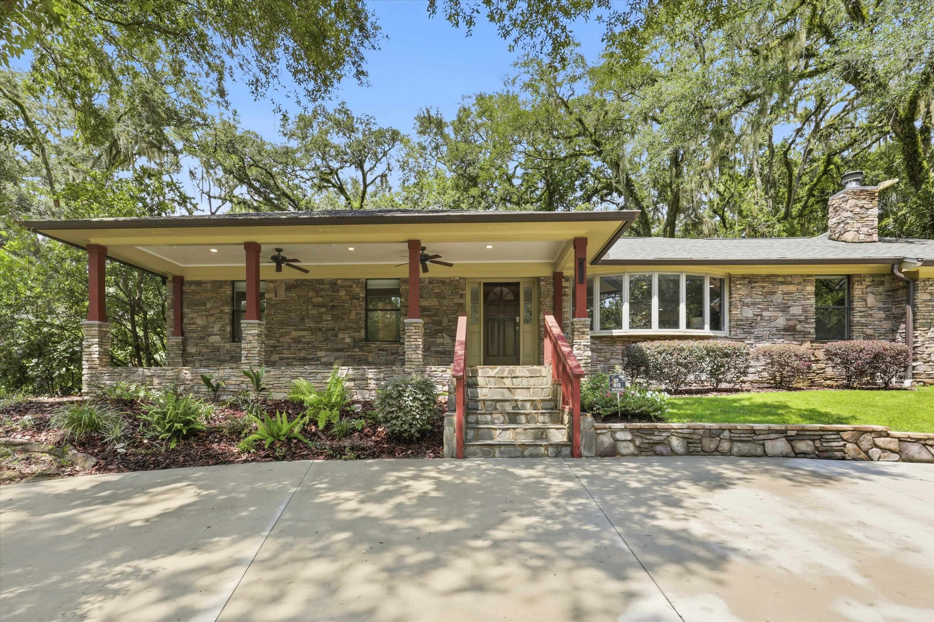 2220 Armistead Road