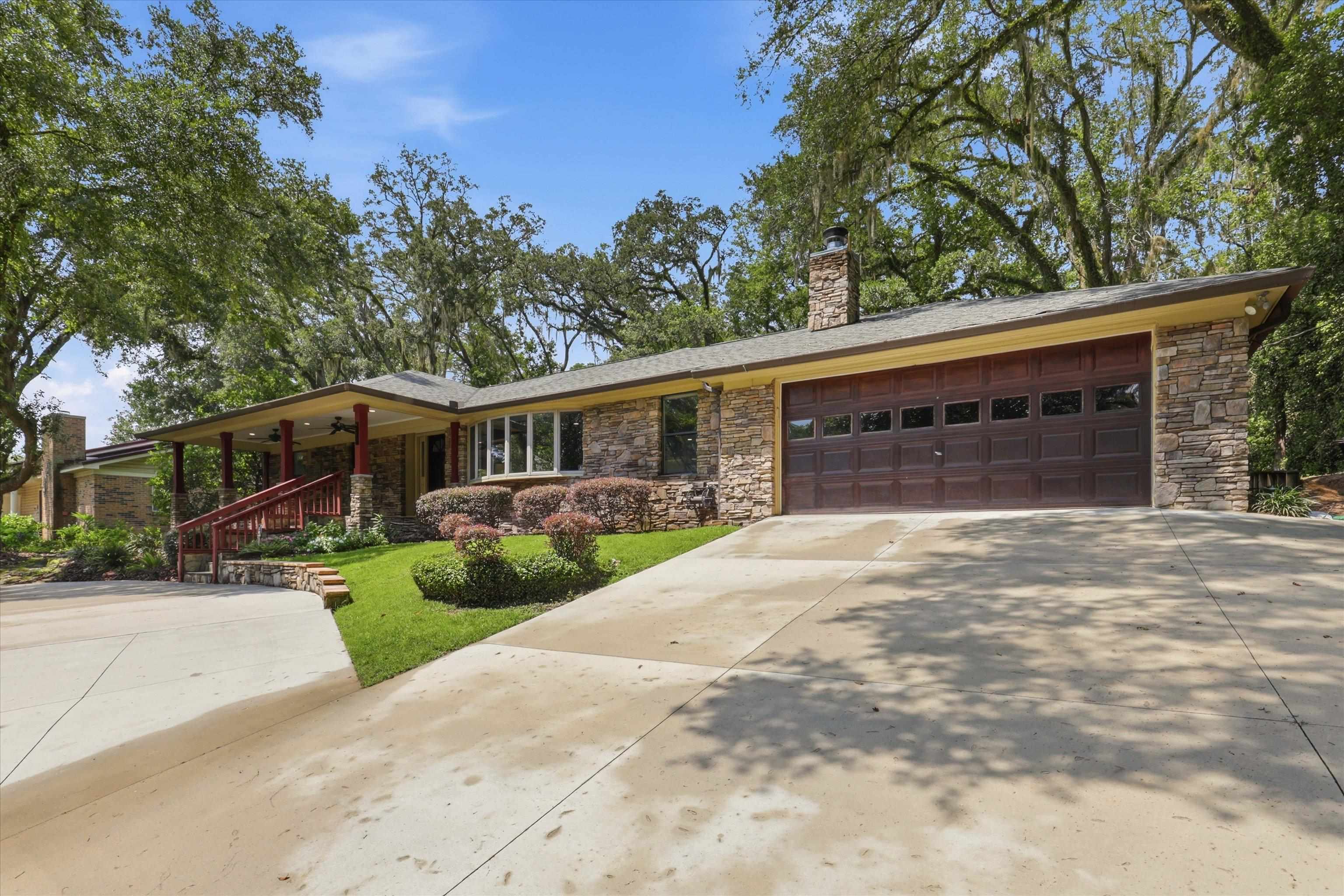 2220 Armistead Road
