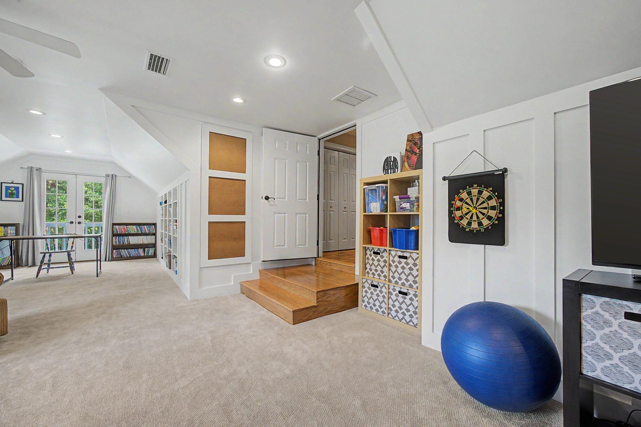 6215 Pine Fair Way