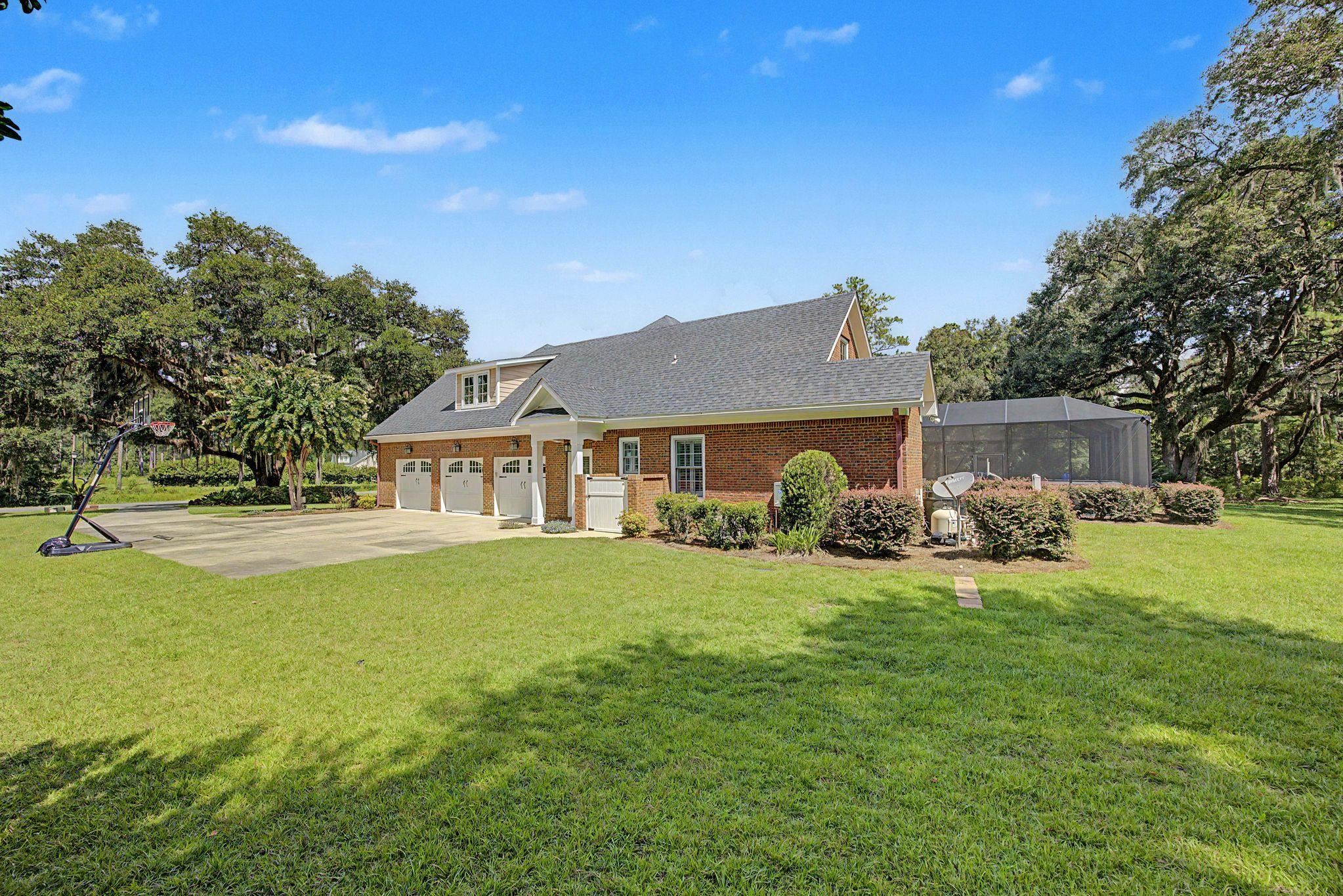 6215 Pine Fair Way