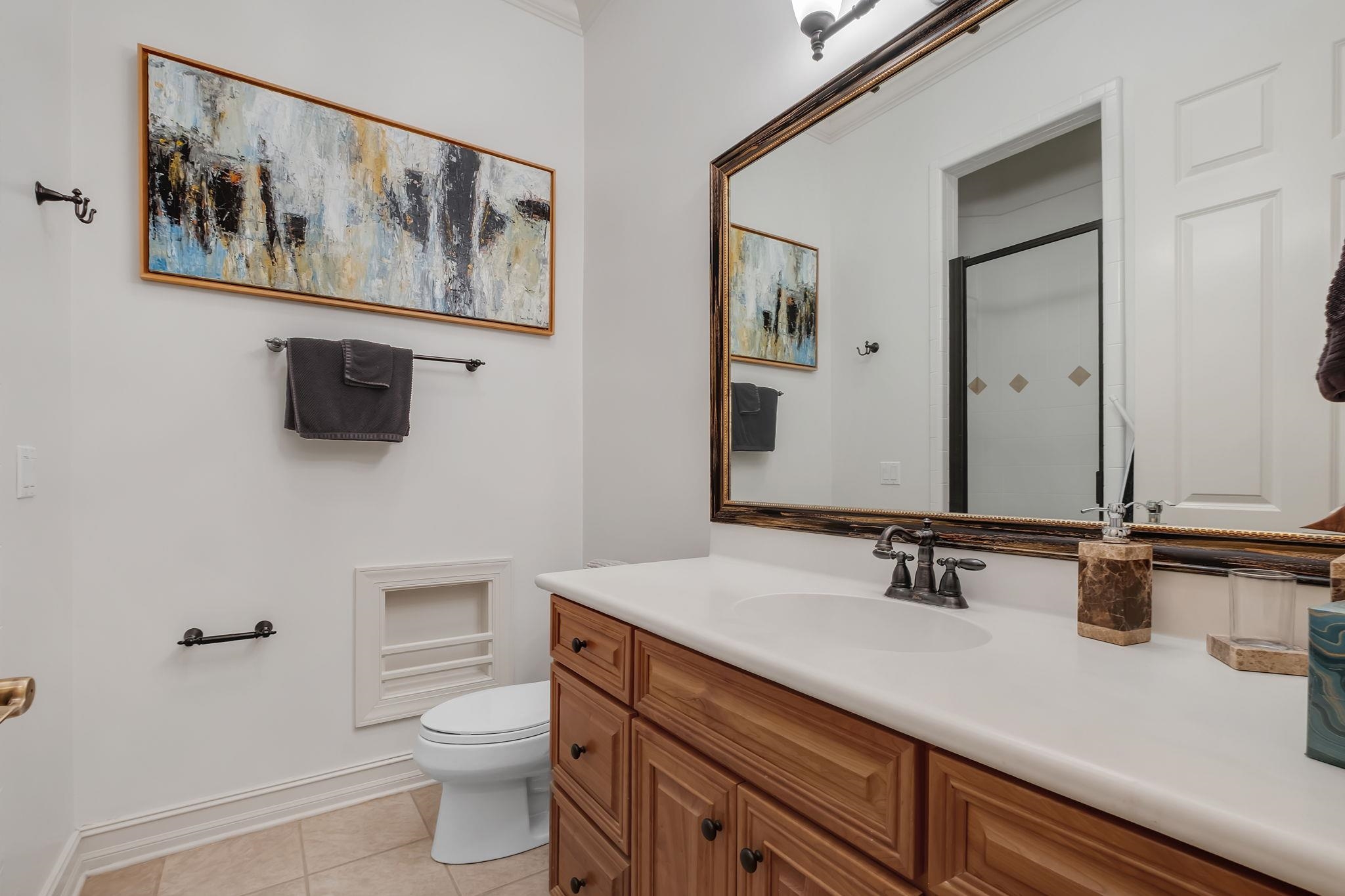 3129 Rue Royale