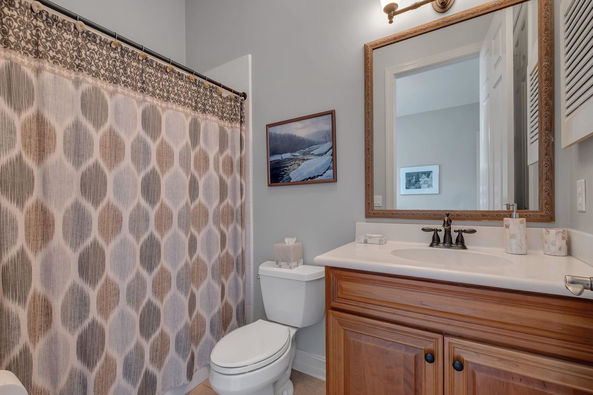 3129 Rue Royale
