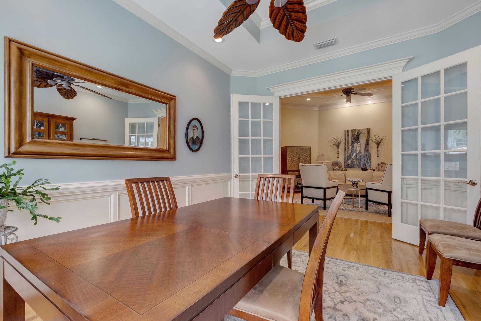 3129 Rue Royale