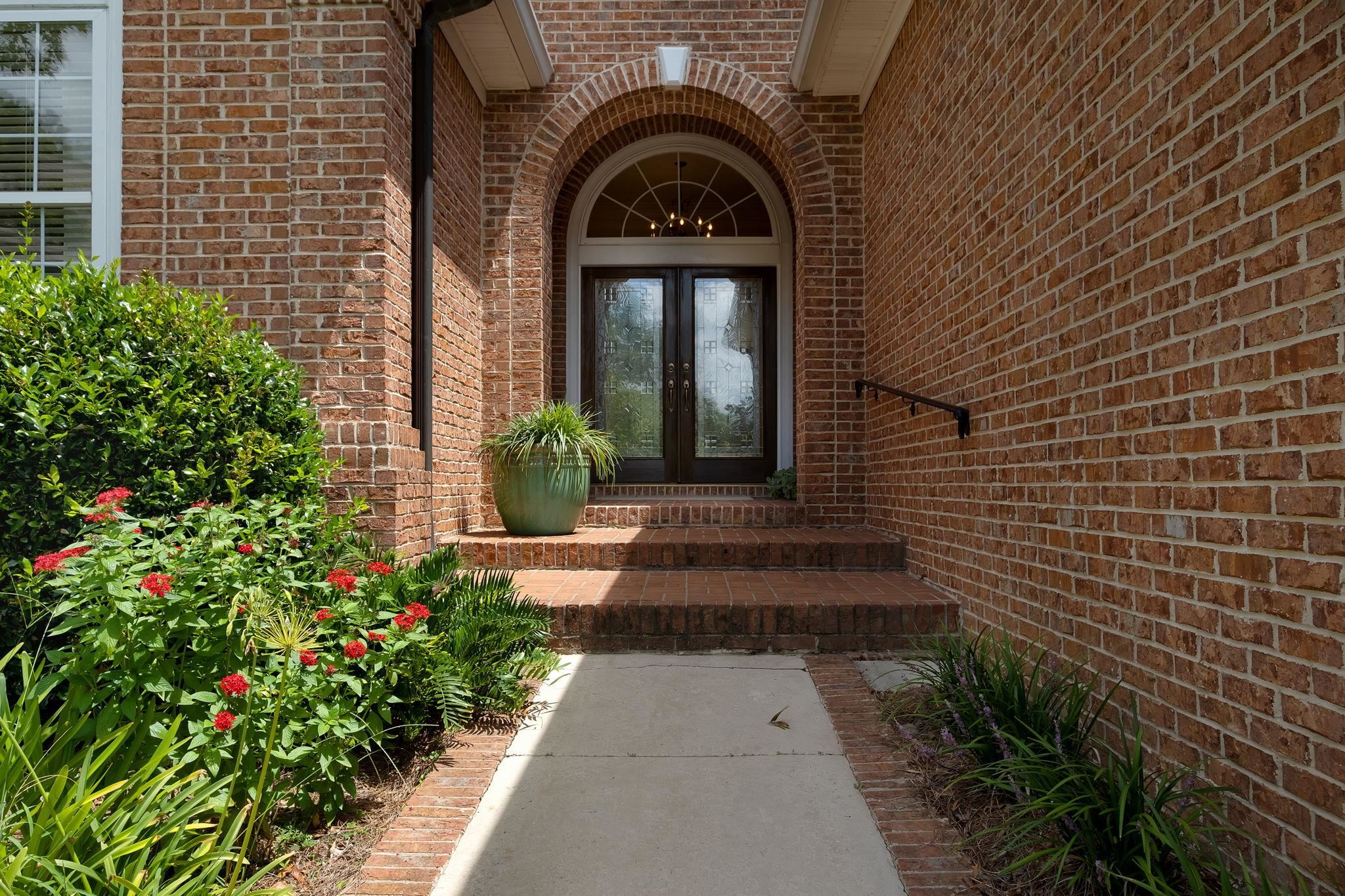 3129 Rue Royale