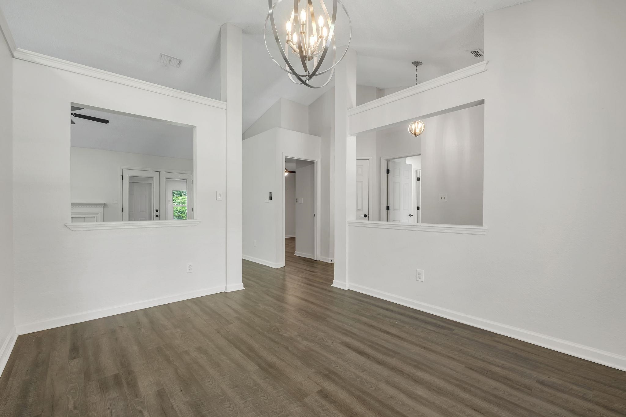 9870 Brookhollow Lane