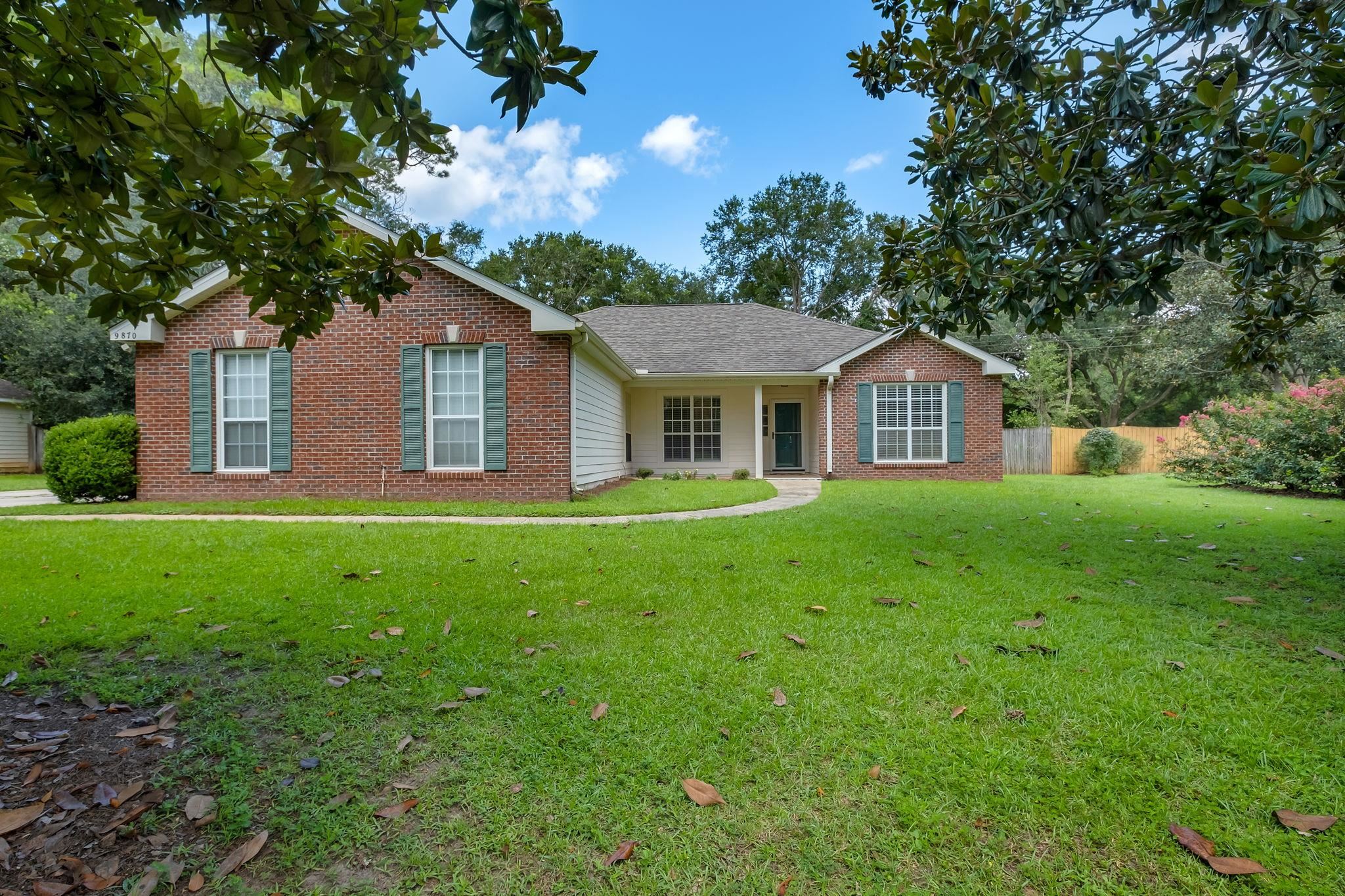 9870 Brookhollow Lane