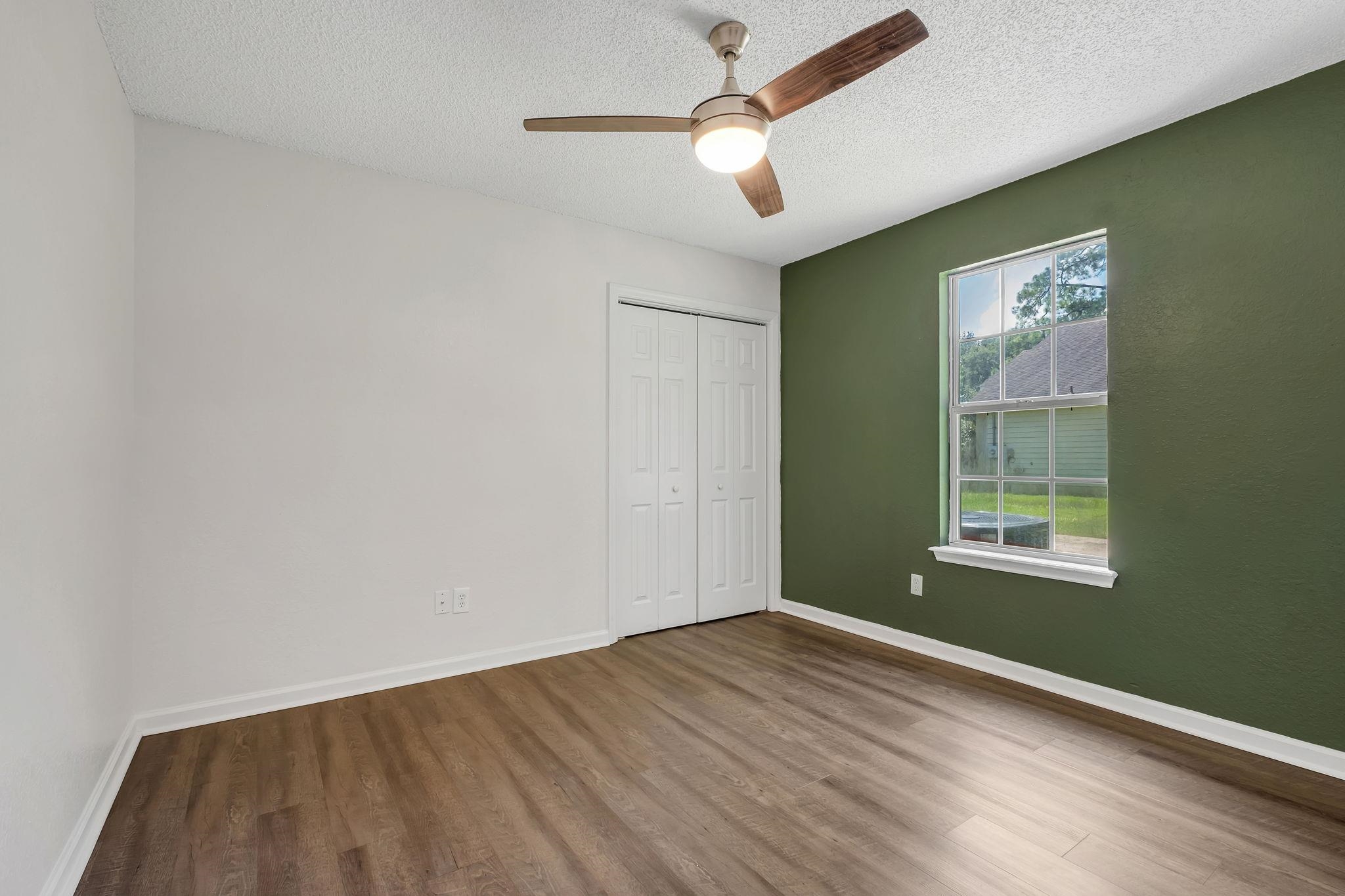 9870 Brookhollow Lane