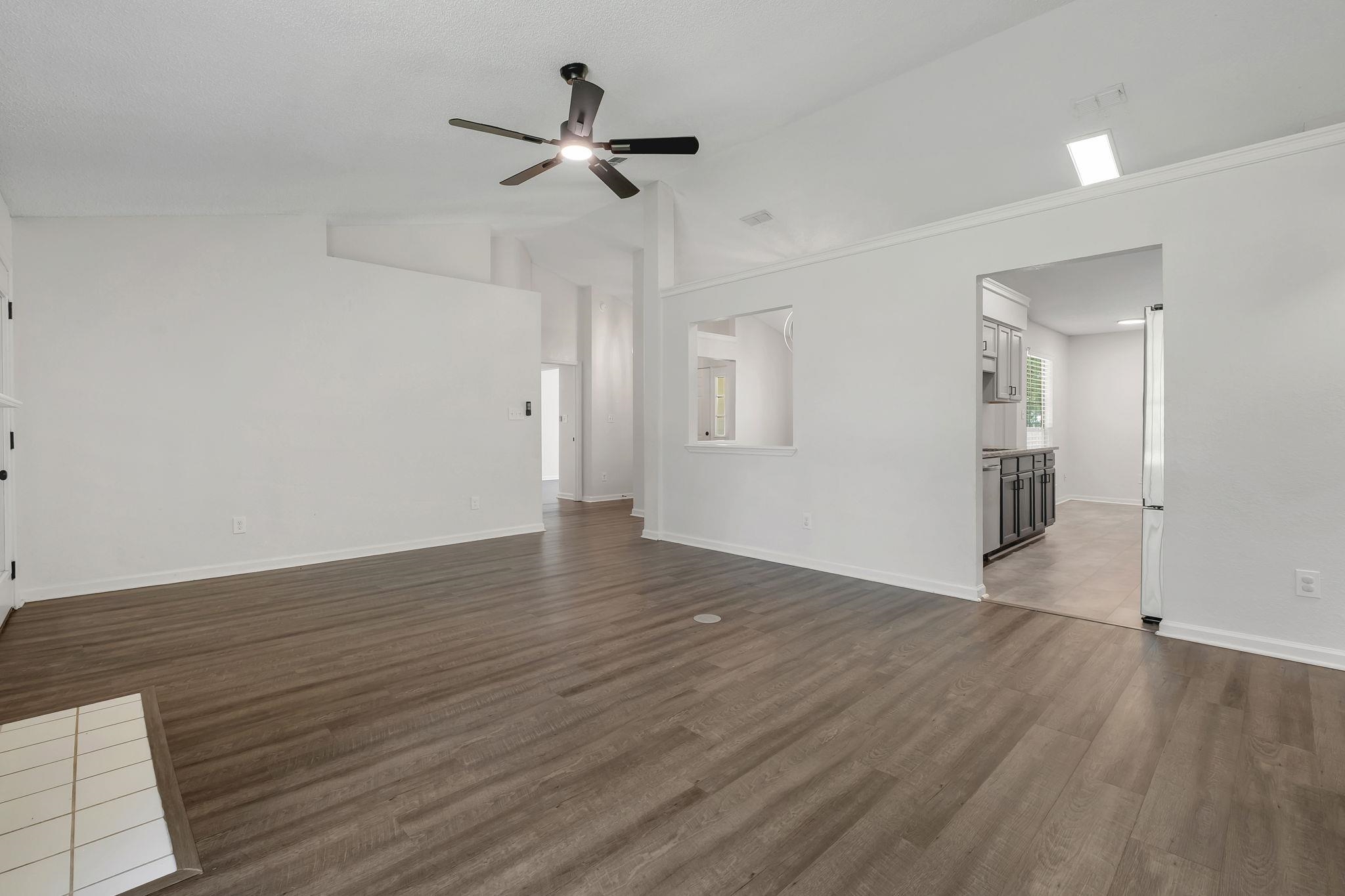 9870 Brookhollow Lane