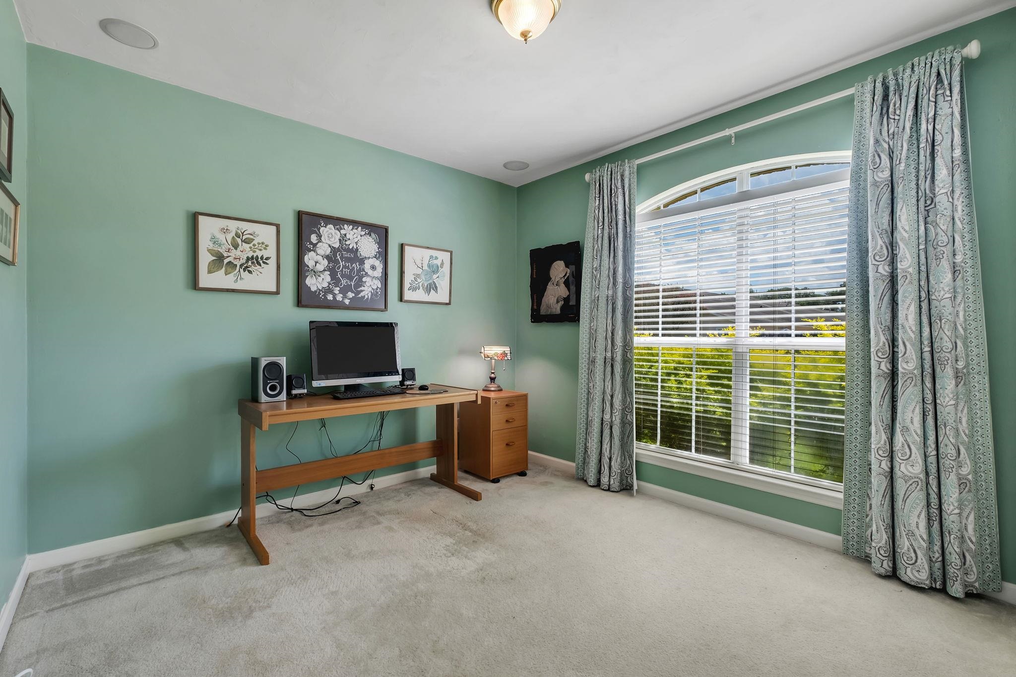 1348 MOSSWOOD CHASE