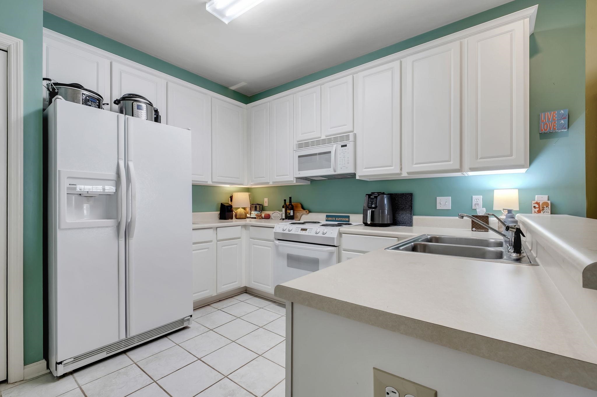 1348 MOSSWOOD CHASE
