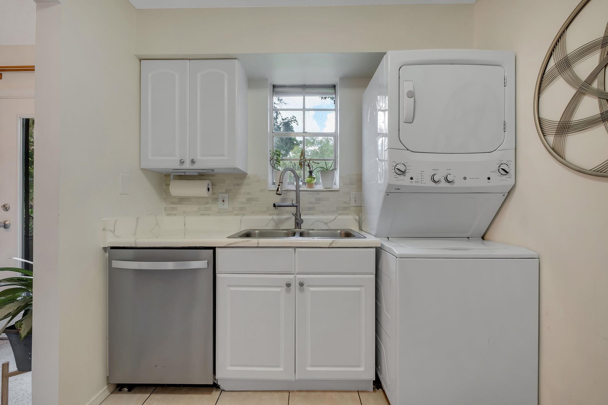 1951 N Meridian Road Unit: 84