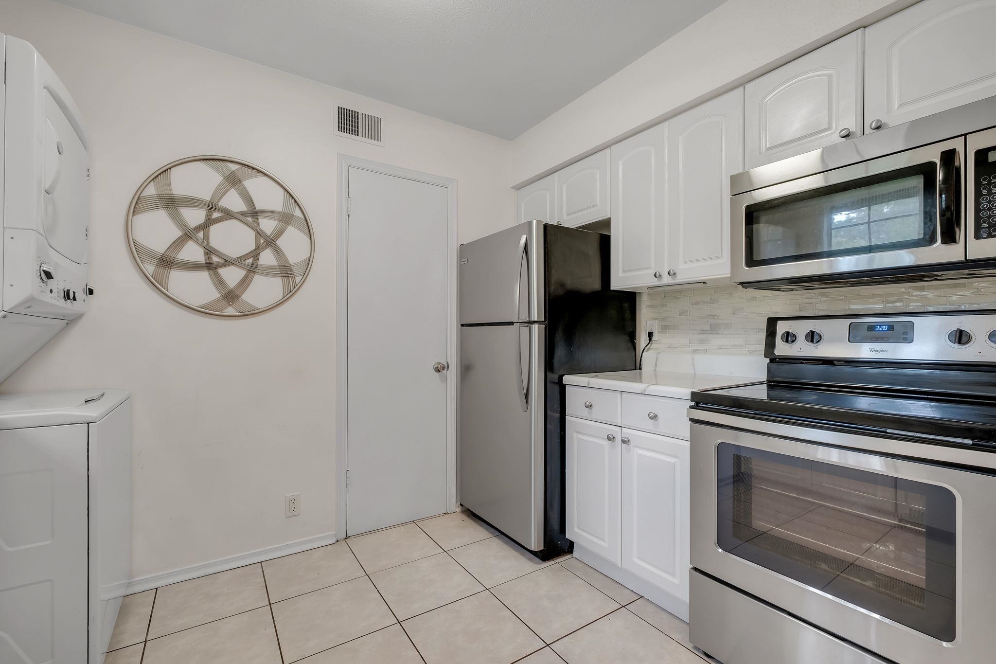 1951 N Meridian Road Unit: 84