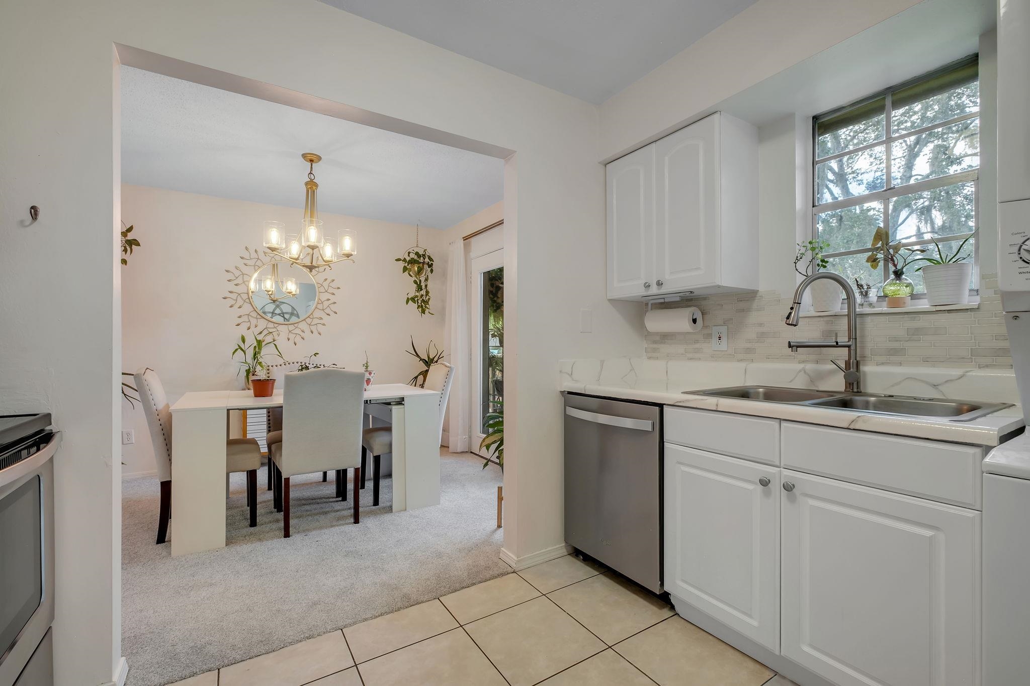 1951 N Meridian Road Unit: 84