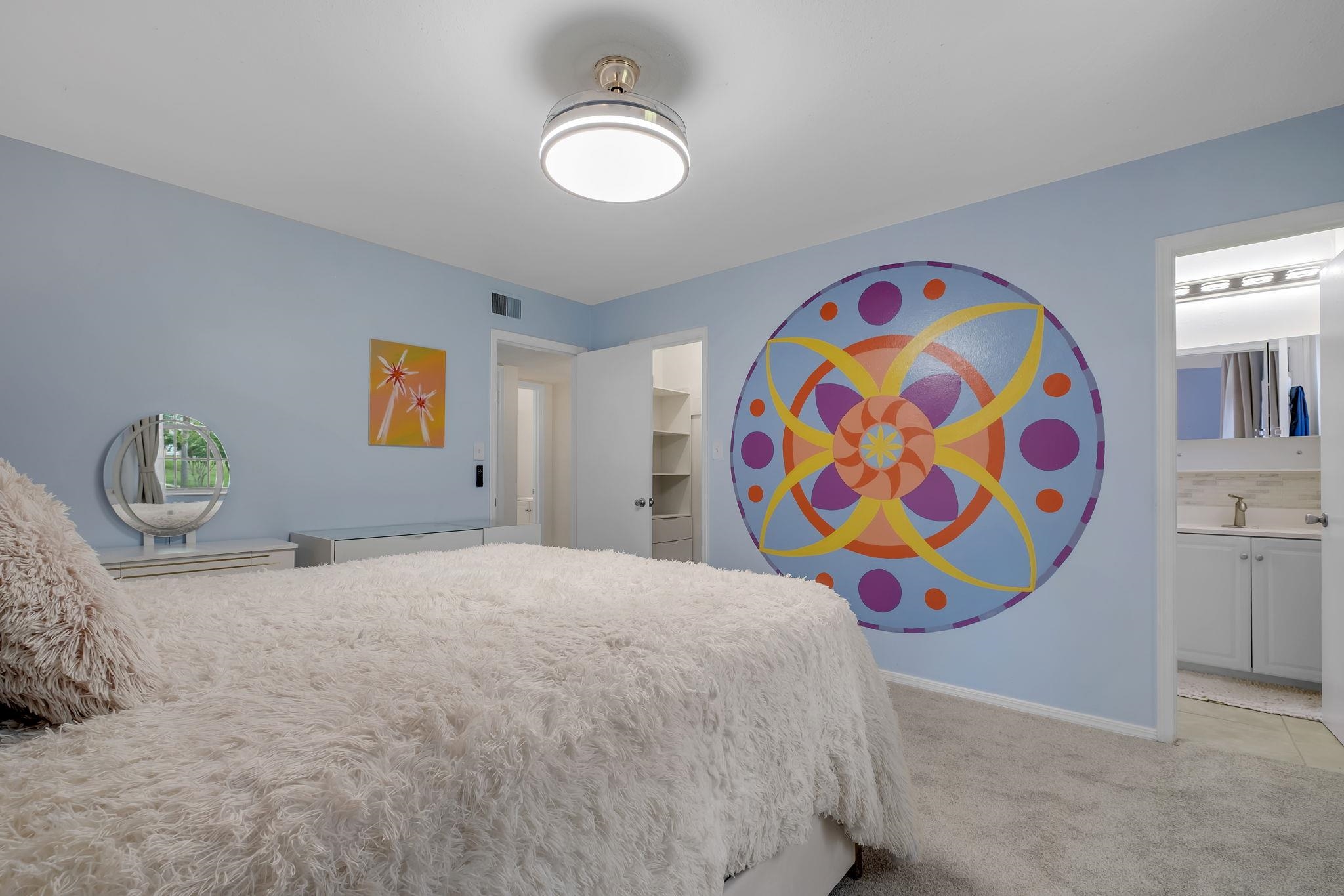 1951 N Meridian Road Unit: 84