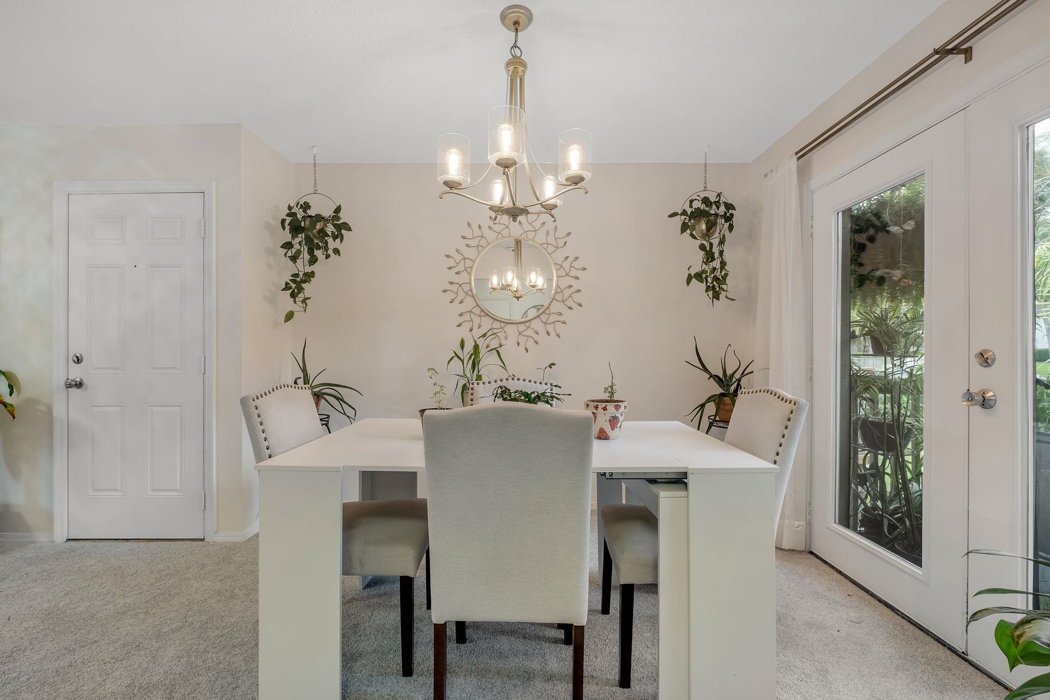 1951 N Meridian Road Unit: 84