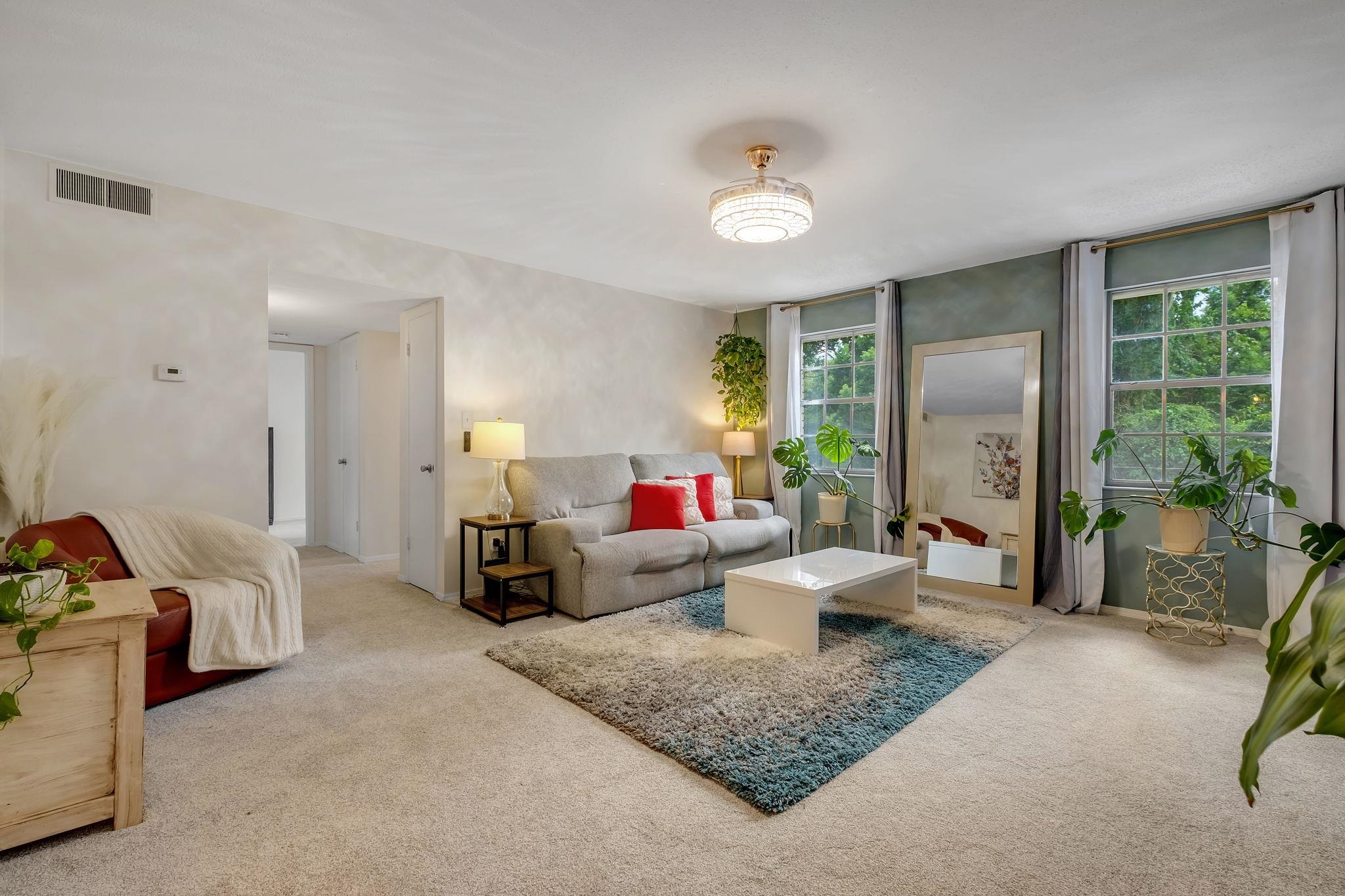 1951 N Meridian Road Unit: 84