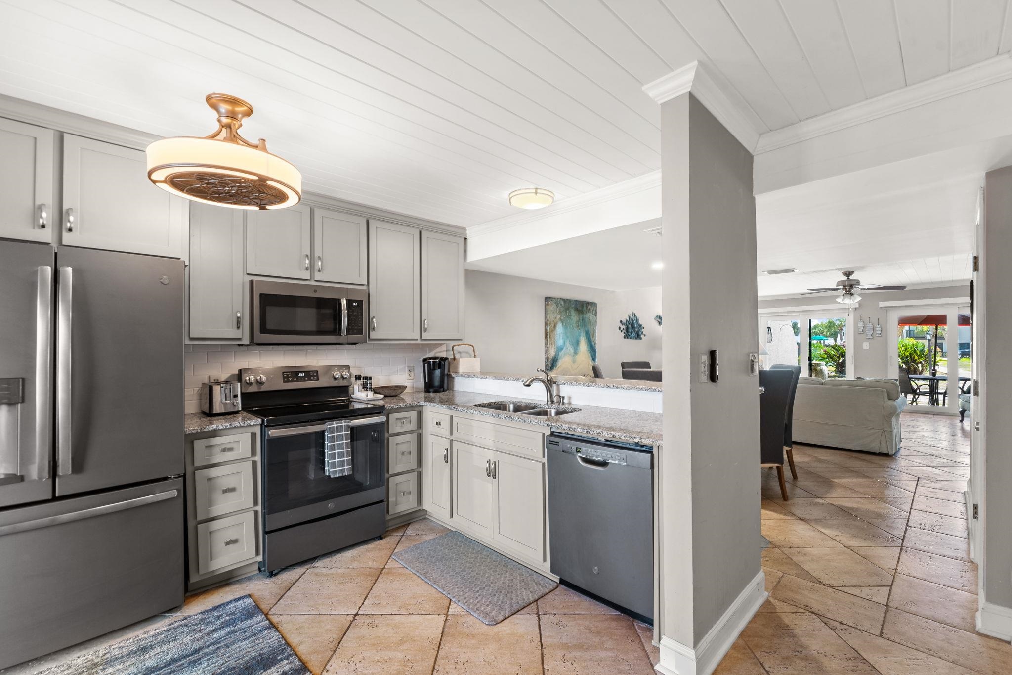 5717 Thomas Drive Unit: B133