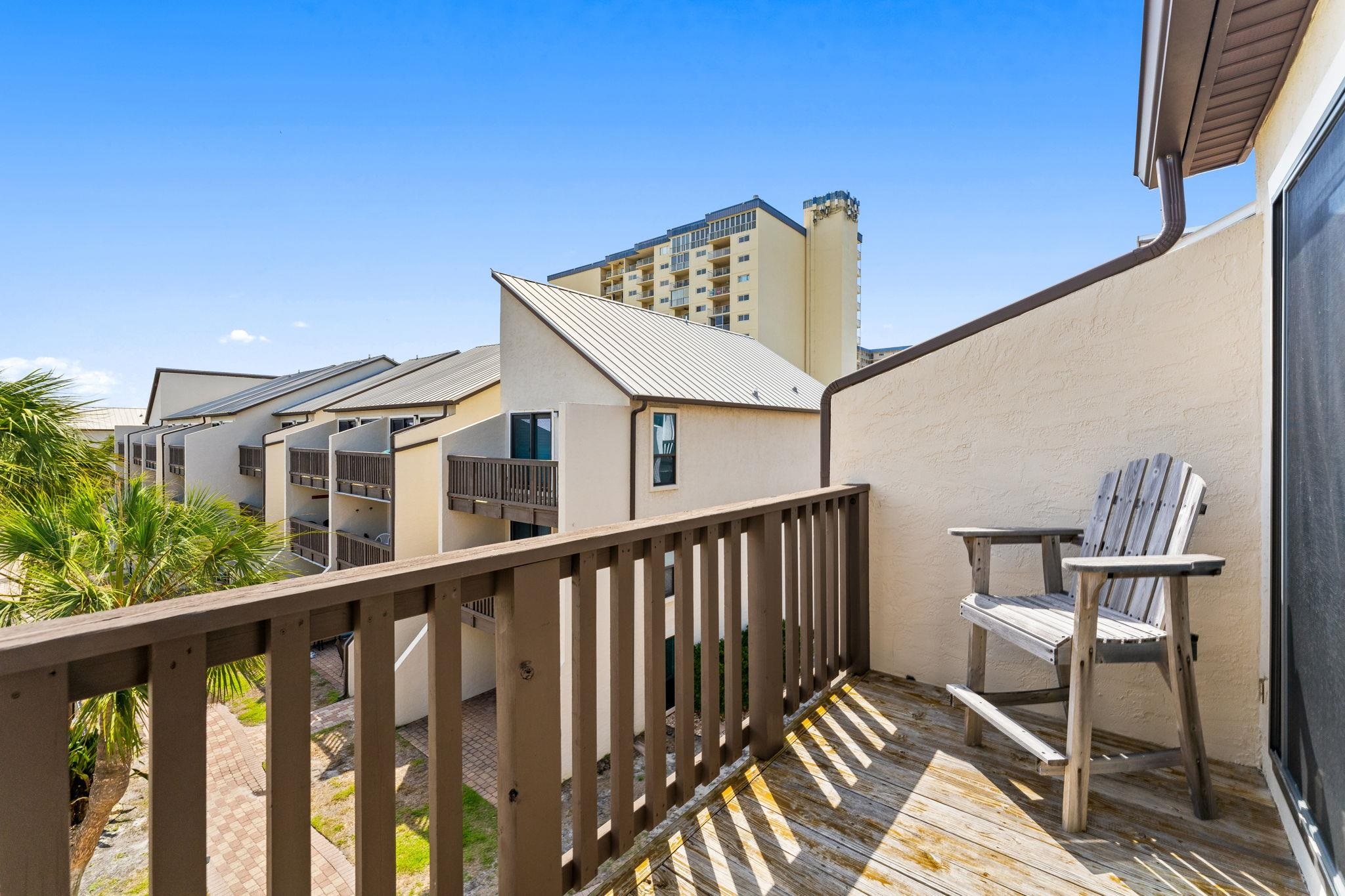 5717 Thomas Drive Unit: B133