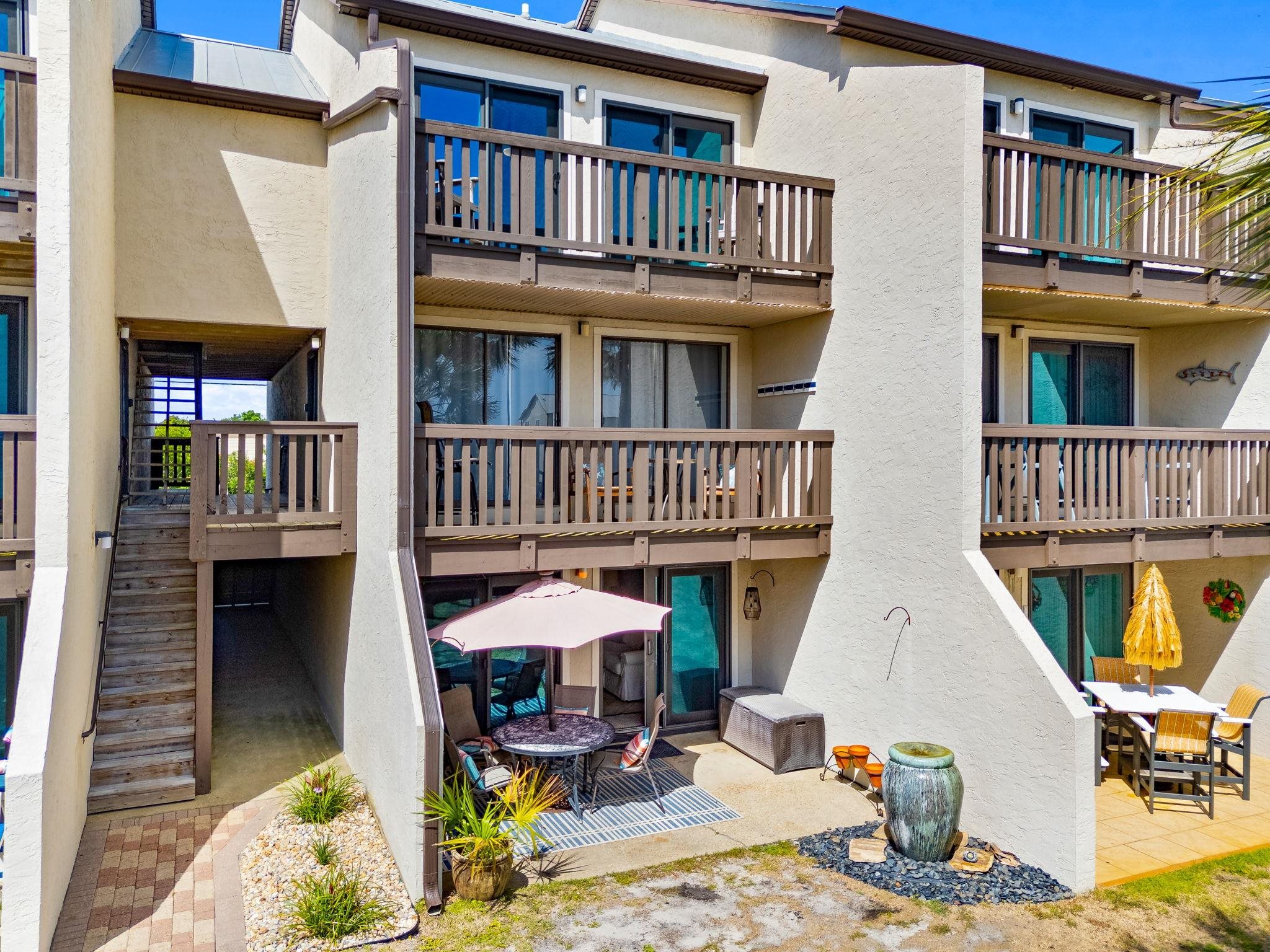 5717 Thomas Drive Unit: B133