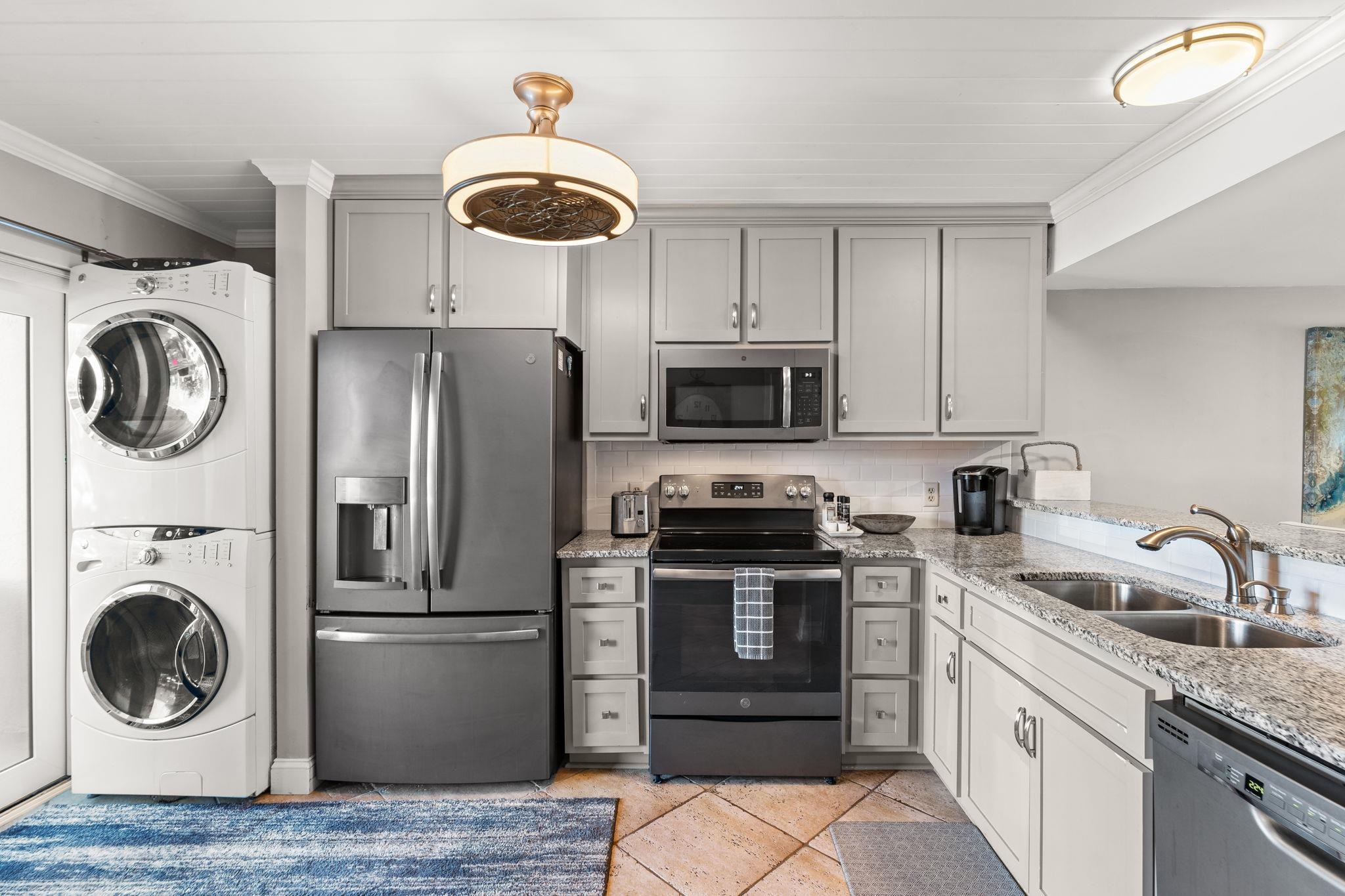 5717 Thomas Drive Unit: B133