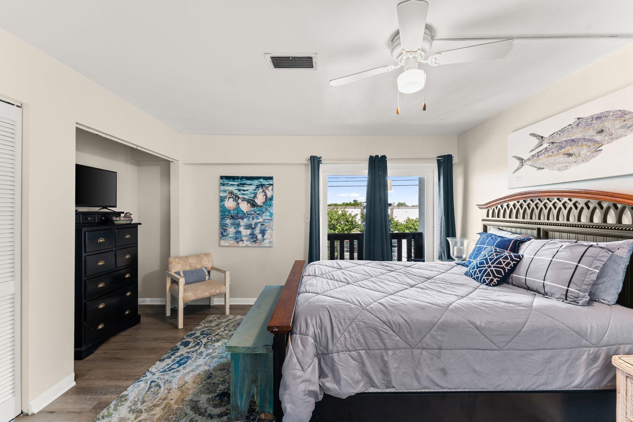 5717 Thomas Drive Unit: B133