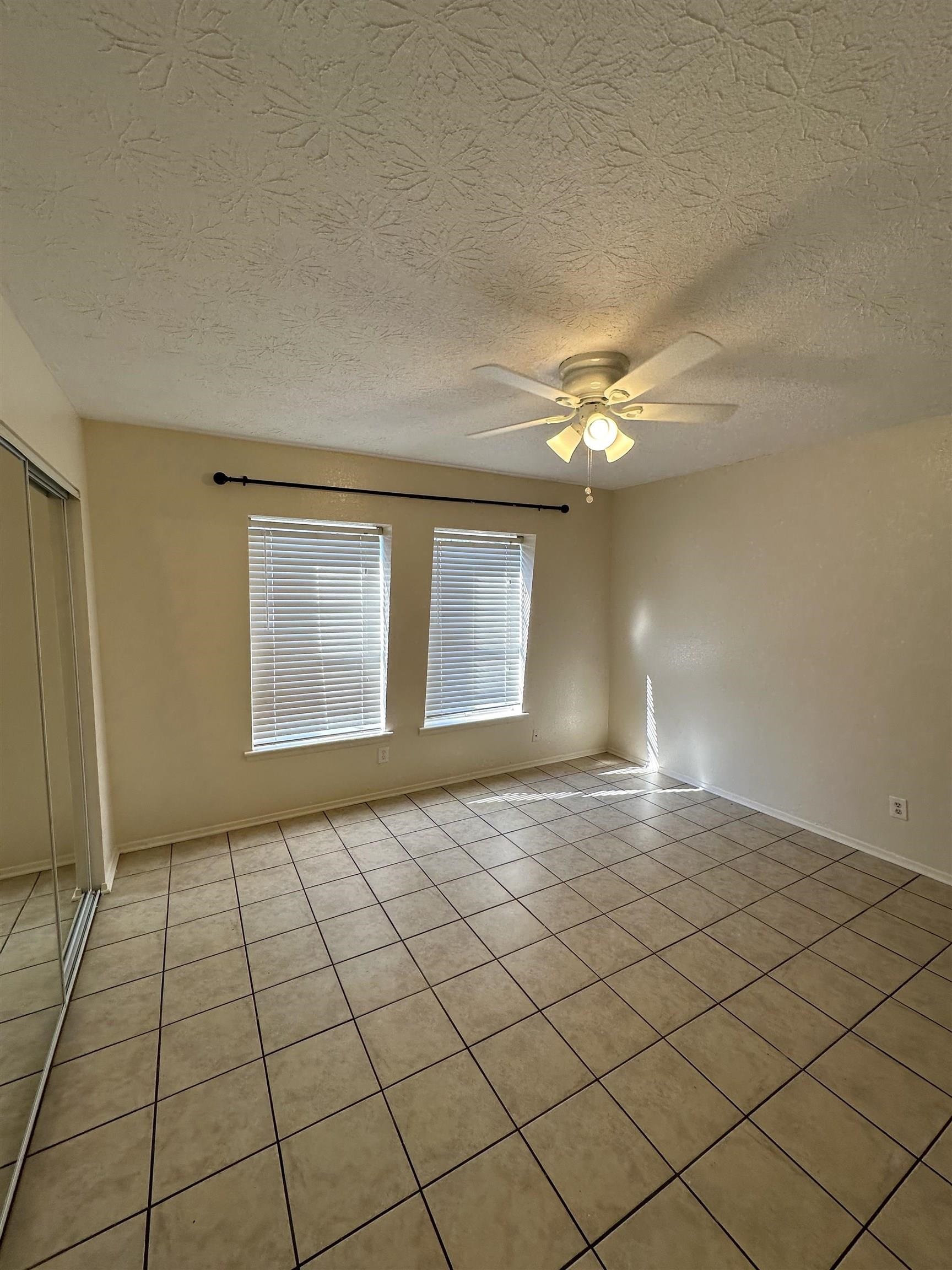 2020 CONTINENTAL Avenue