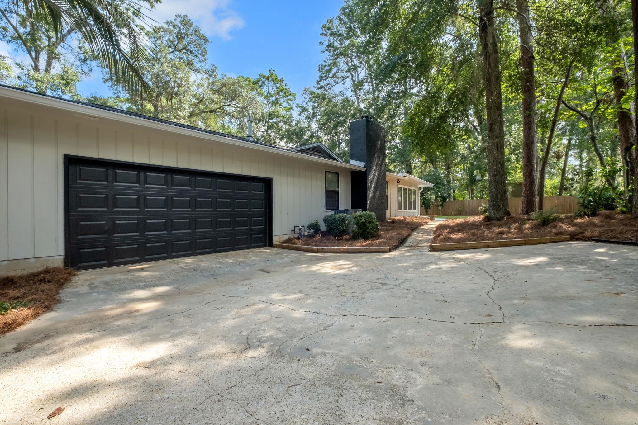 4027 Roscrea Drive