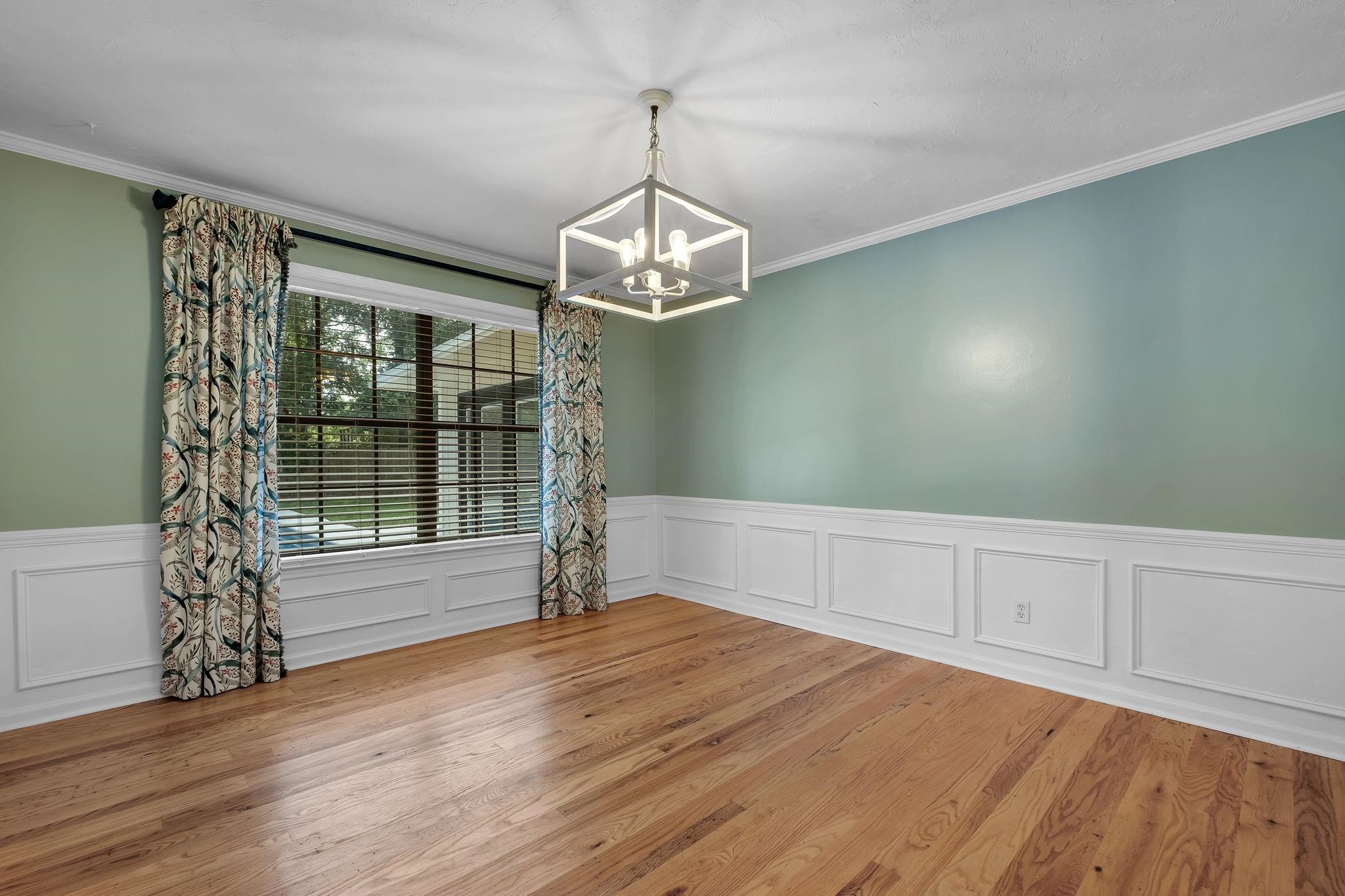 4027 Roscrea Drive