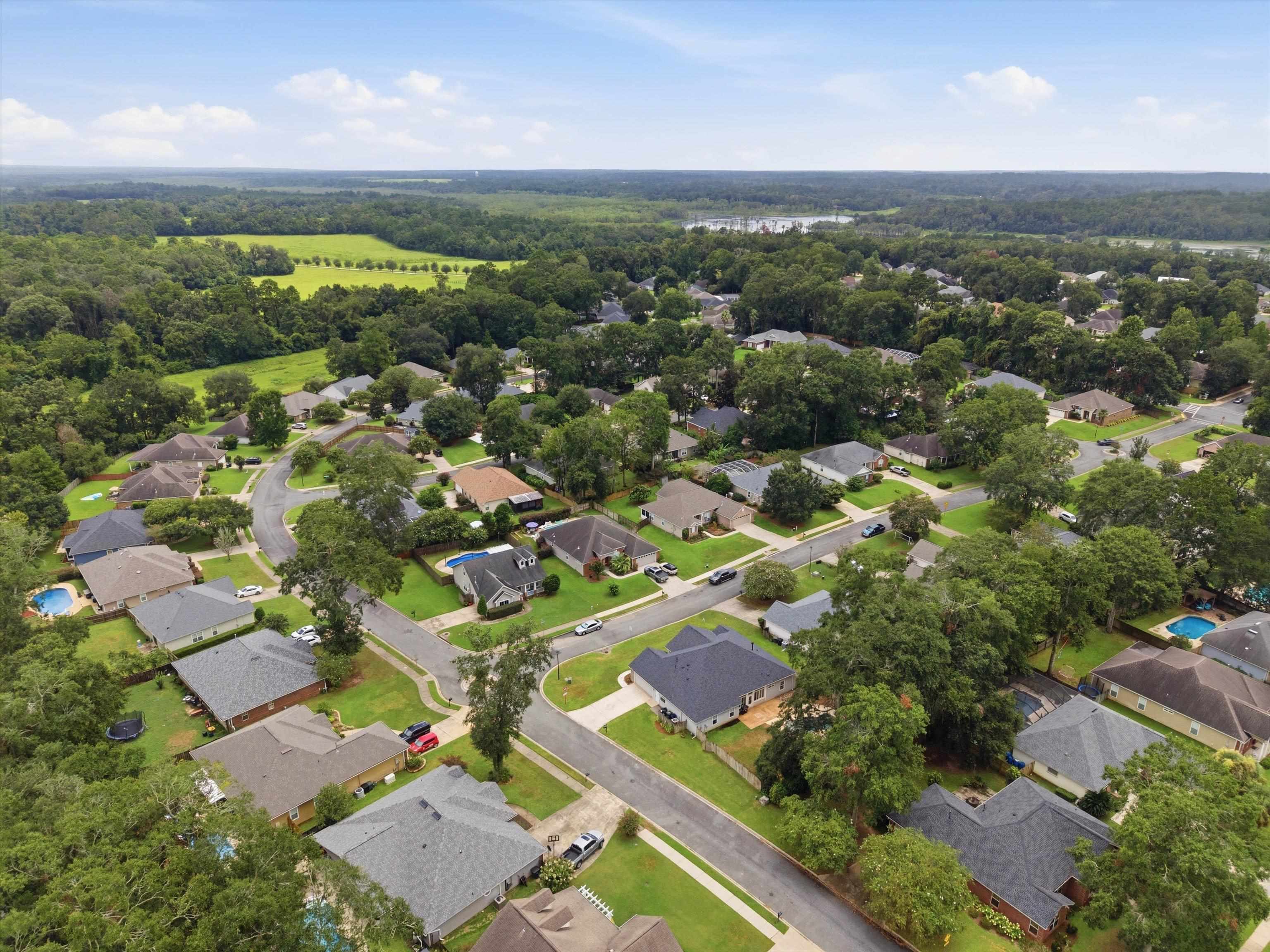 1004 Huron Trail