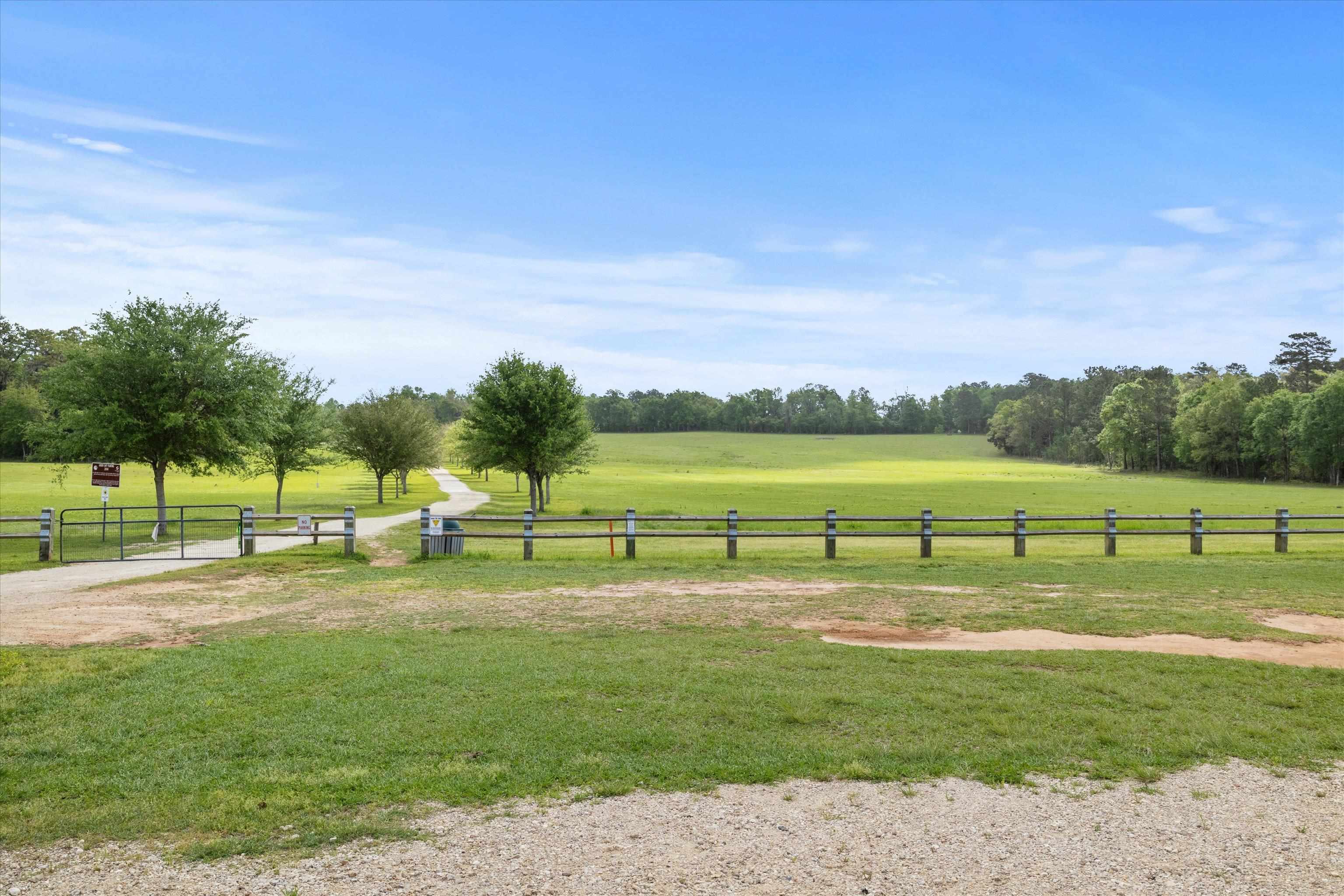 1004 Huron Trail