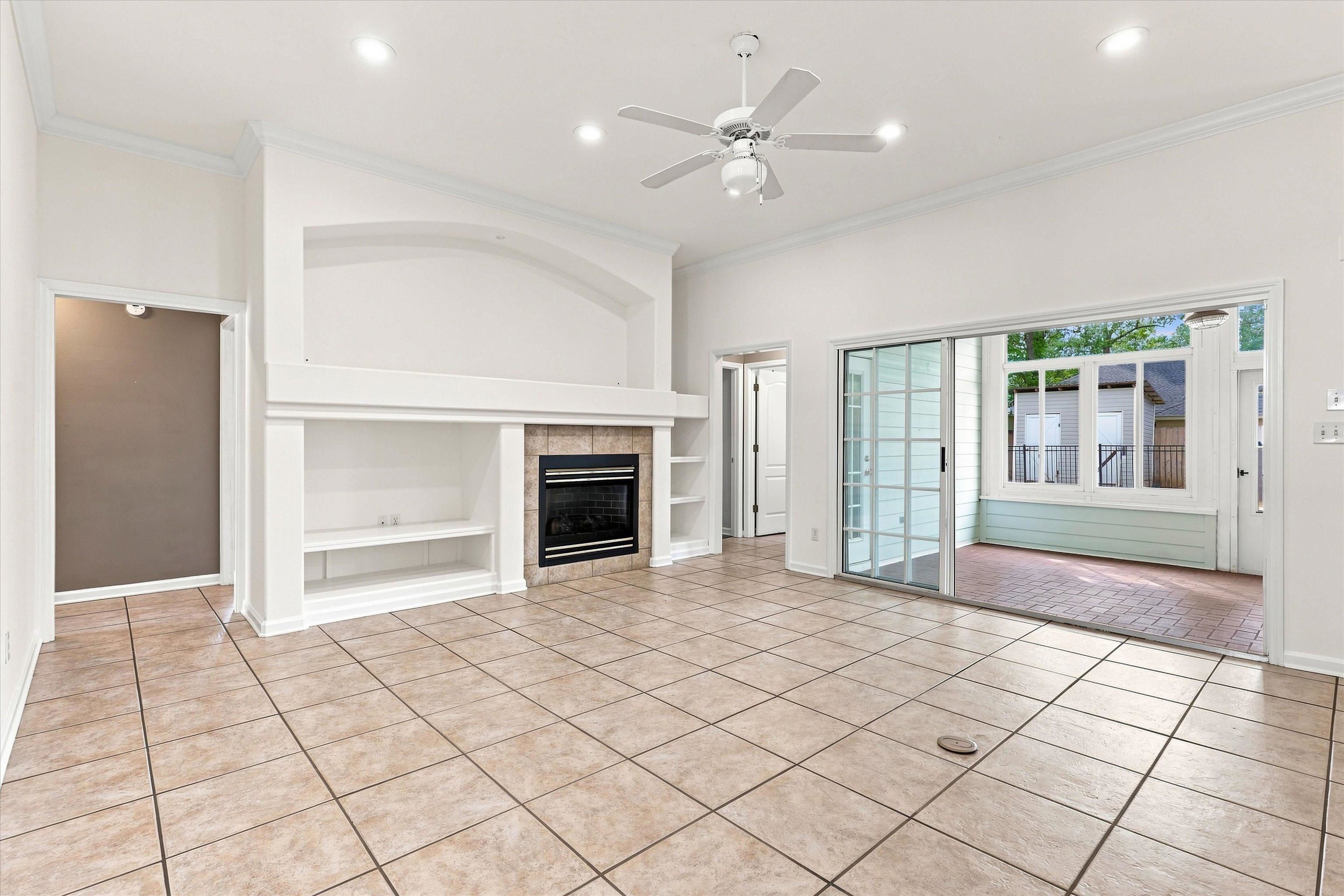 1004 Huron Trail