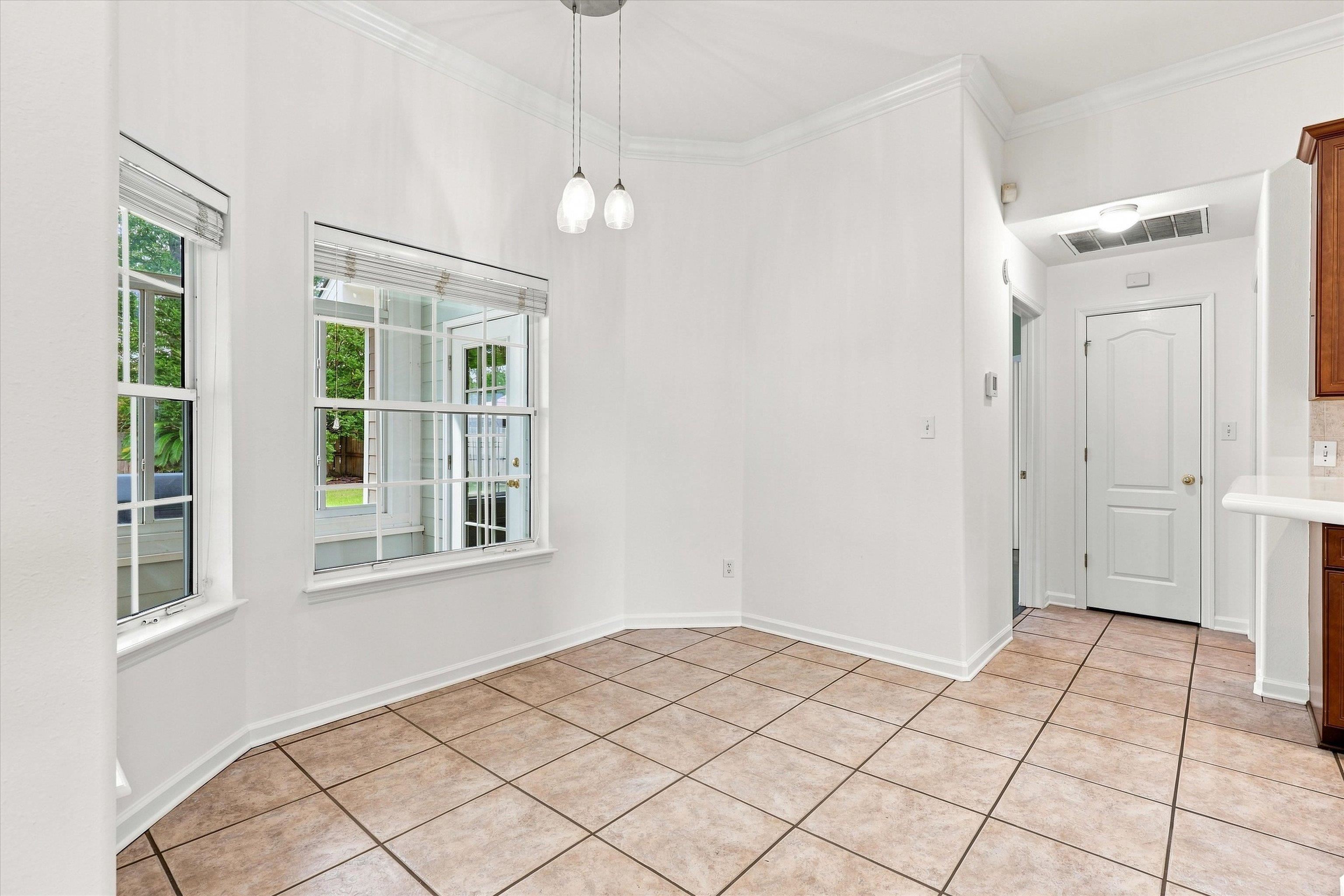 1004 Huron Trail