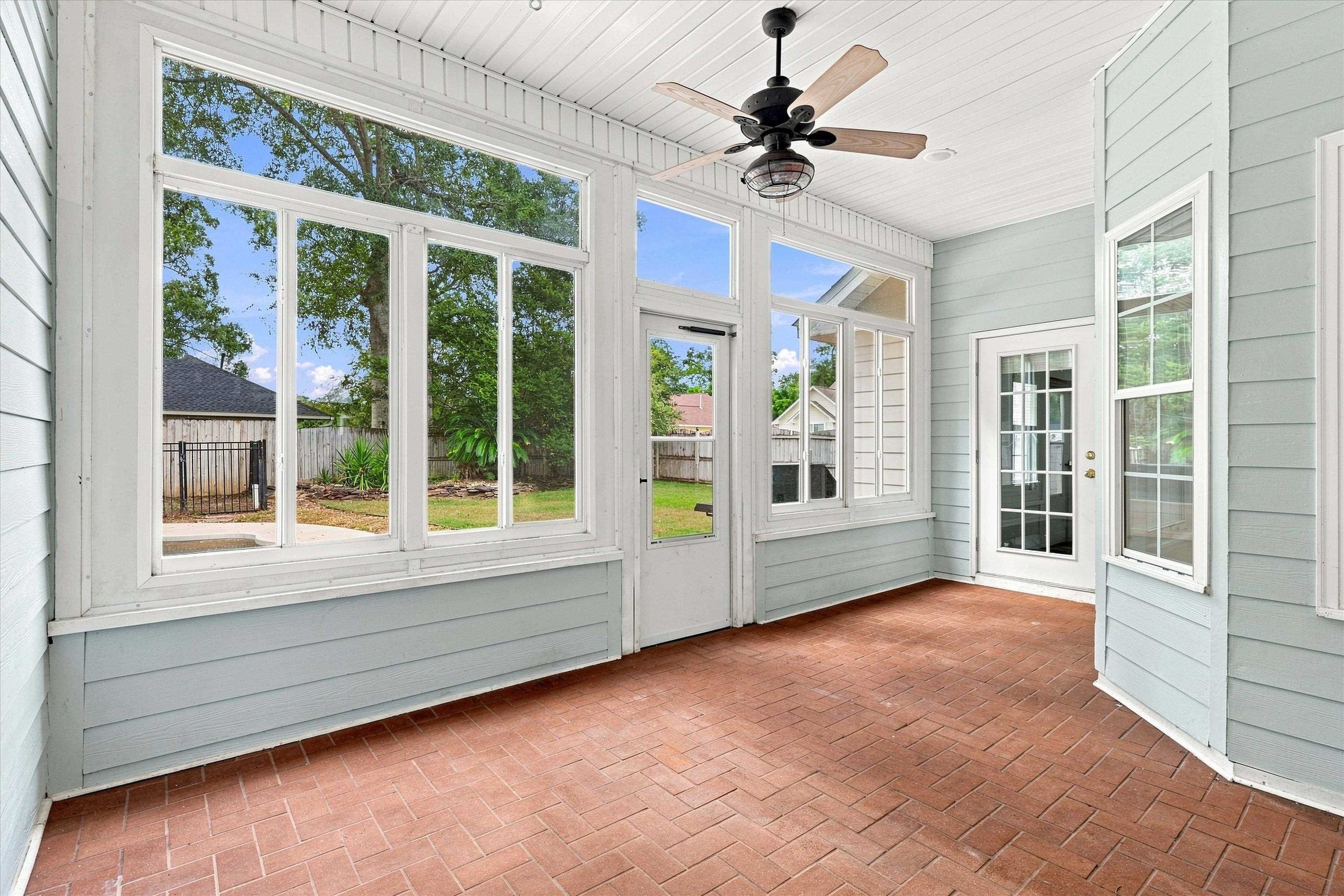 1004 Huron Trail