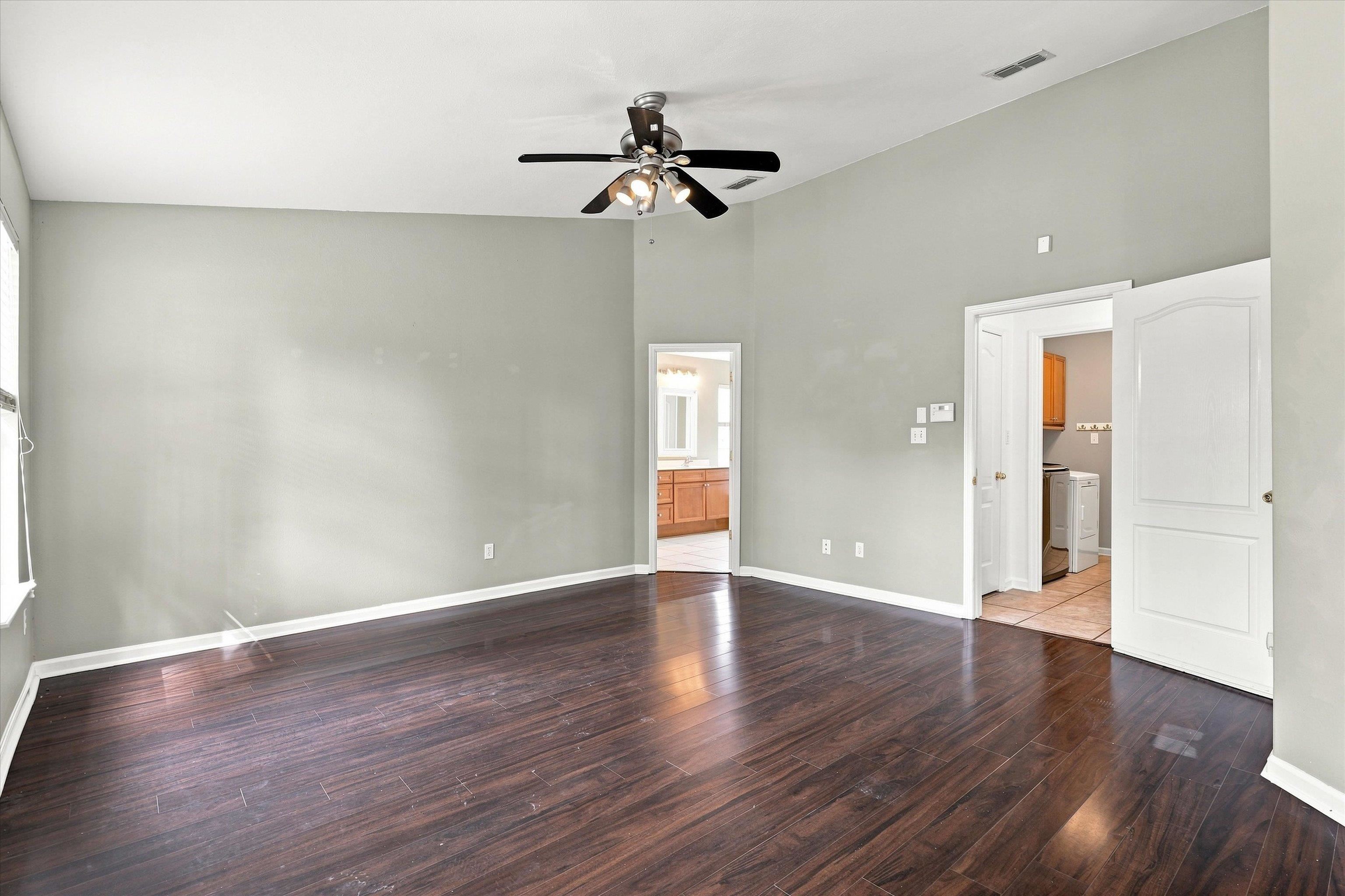 1004 Huron Trail