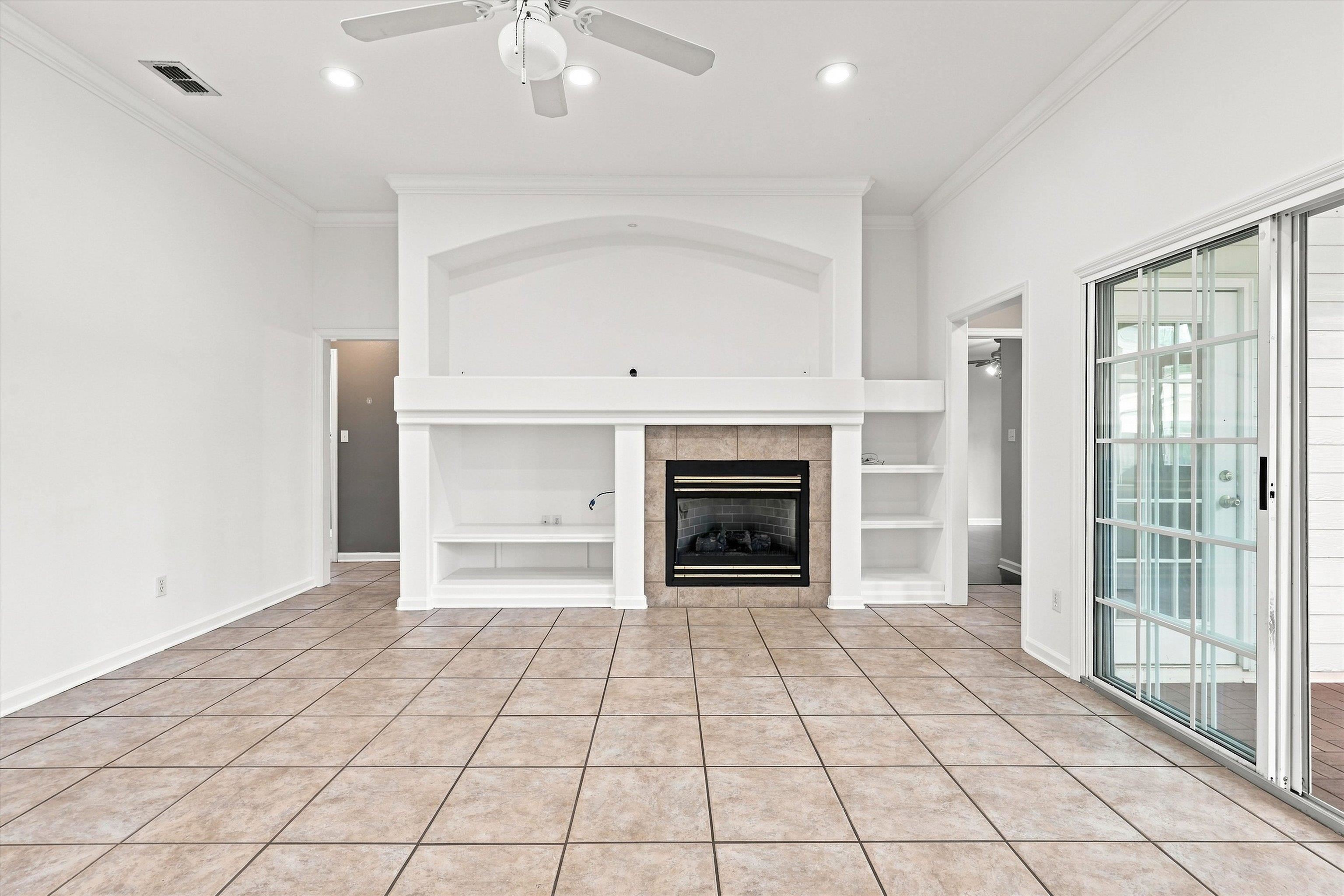 1004 Huron Trail
