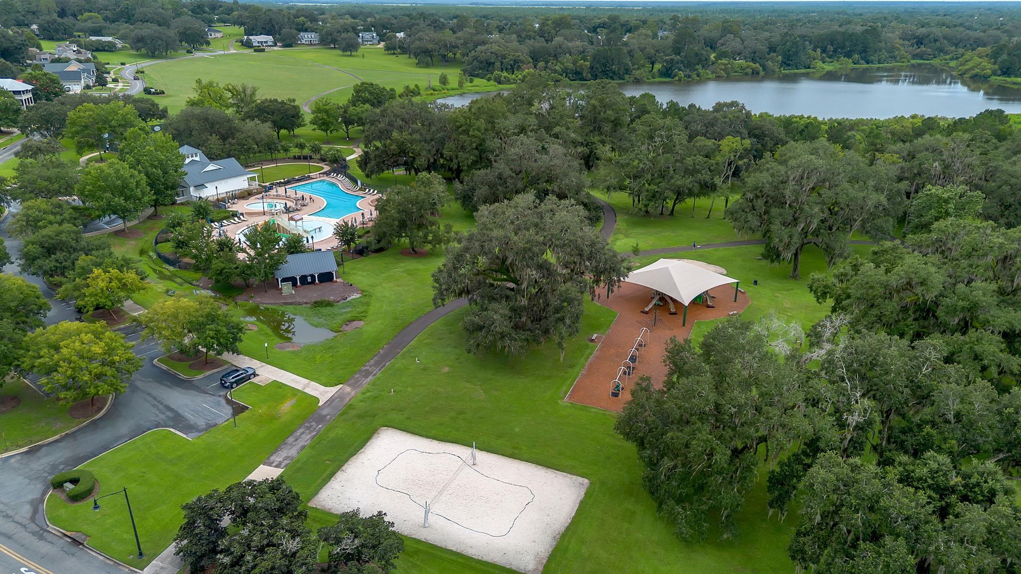 2564 Mount Vernon Lane