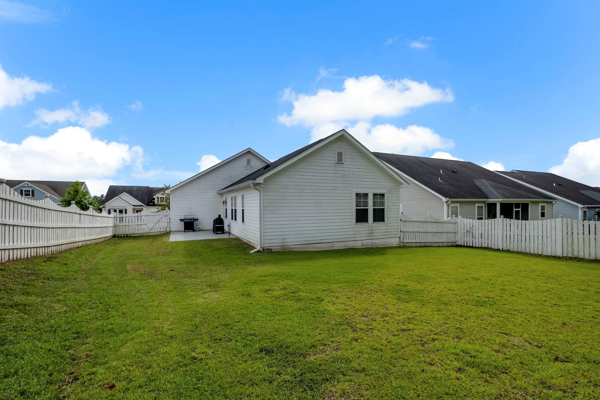 2564 Mount Vernon Lane