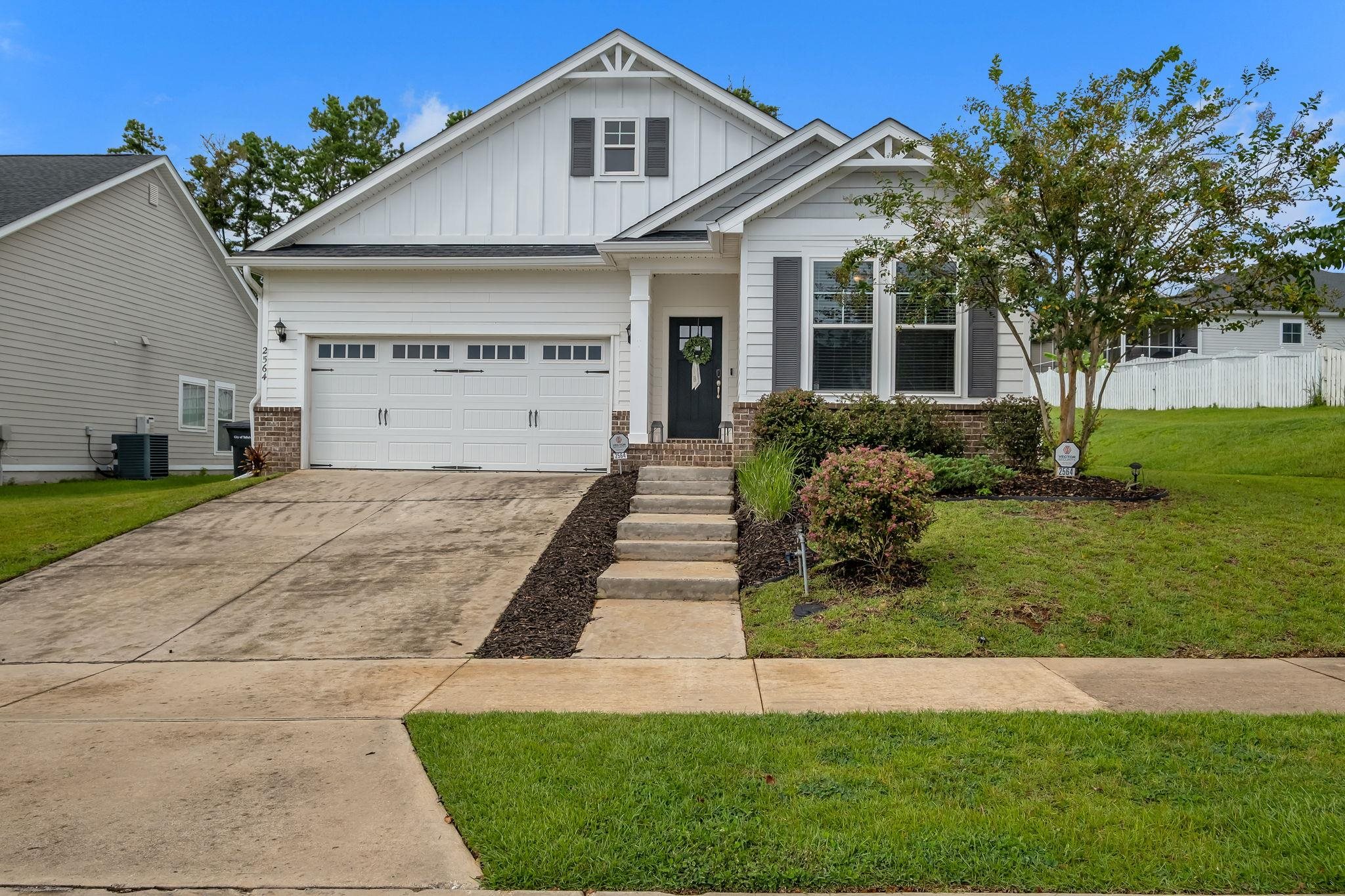 2564 Mount Vernon Lane