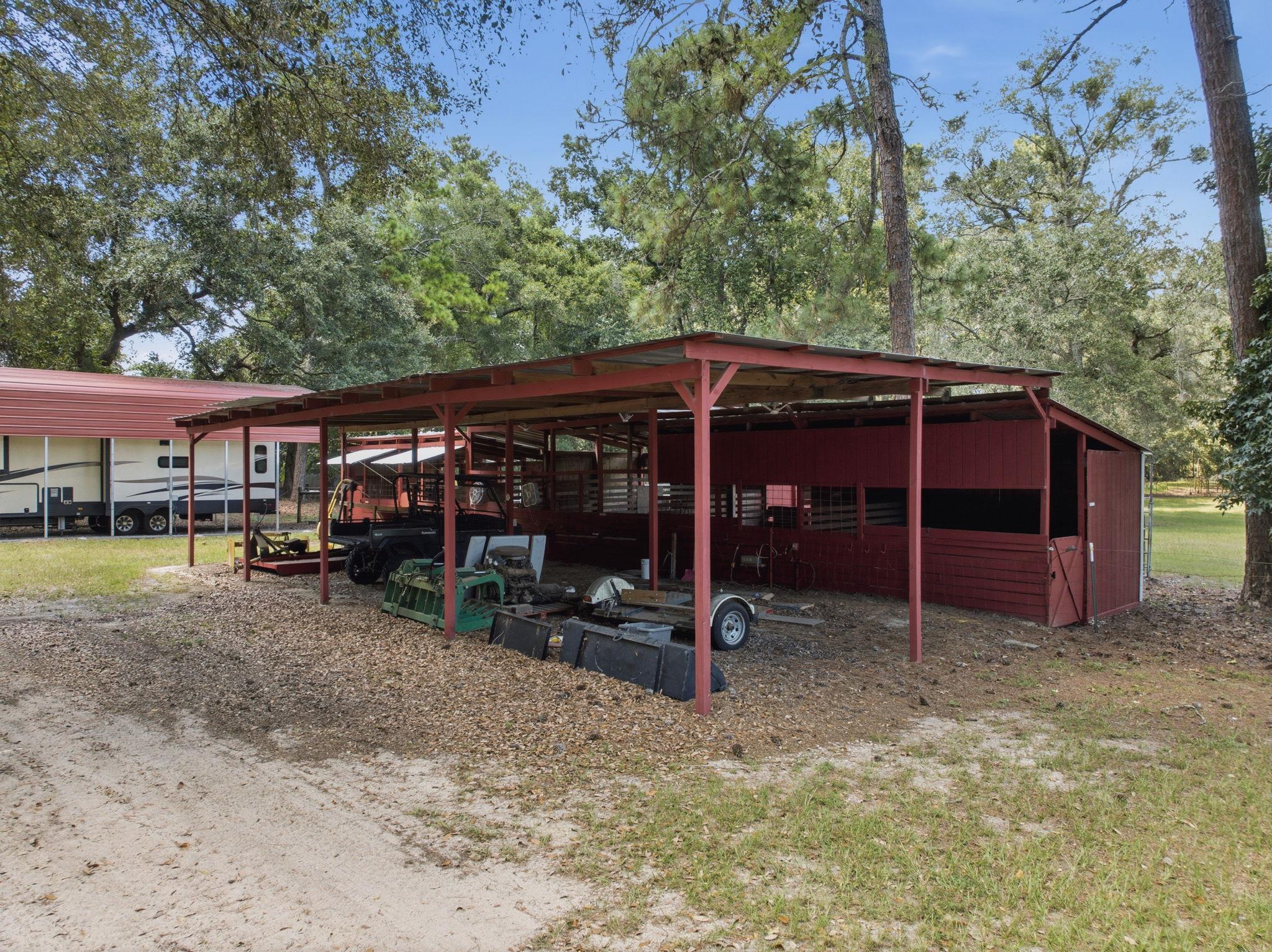 4084 FAIRHILL Way