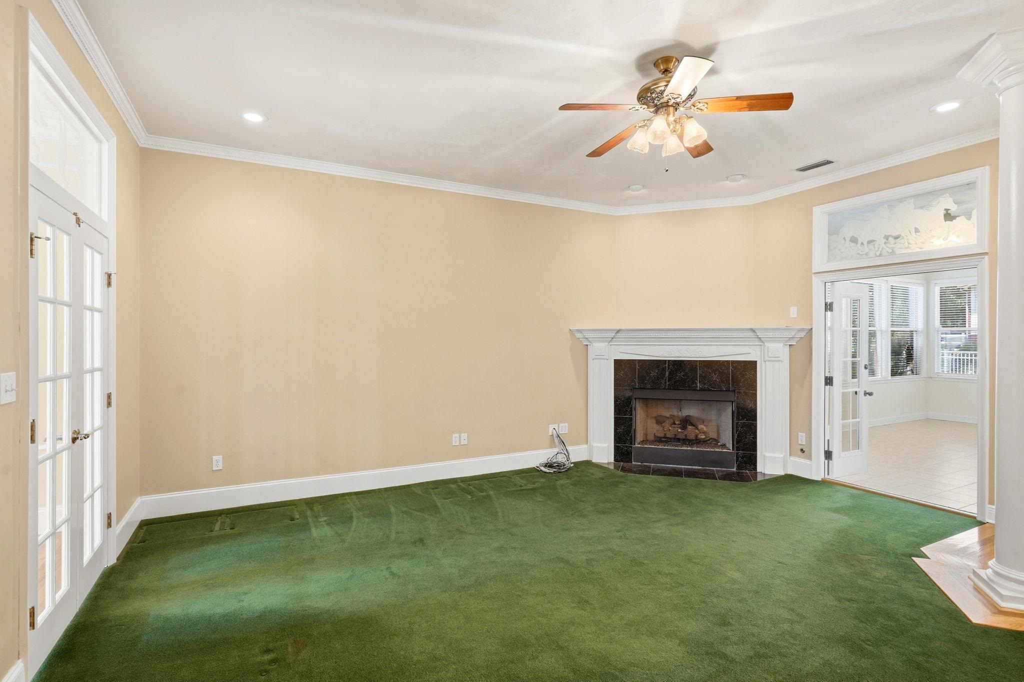 4084 FAIRHILL Way