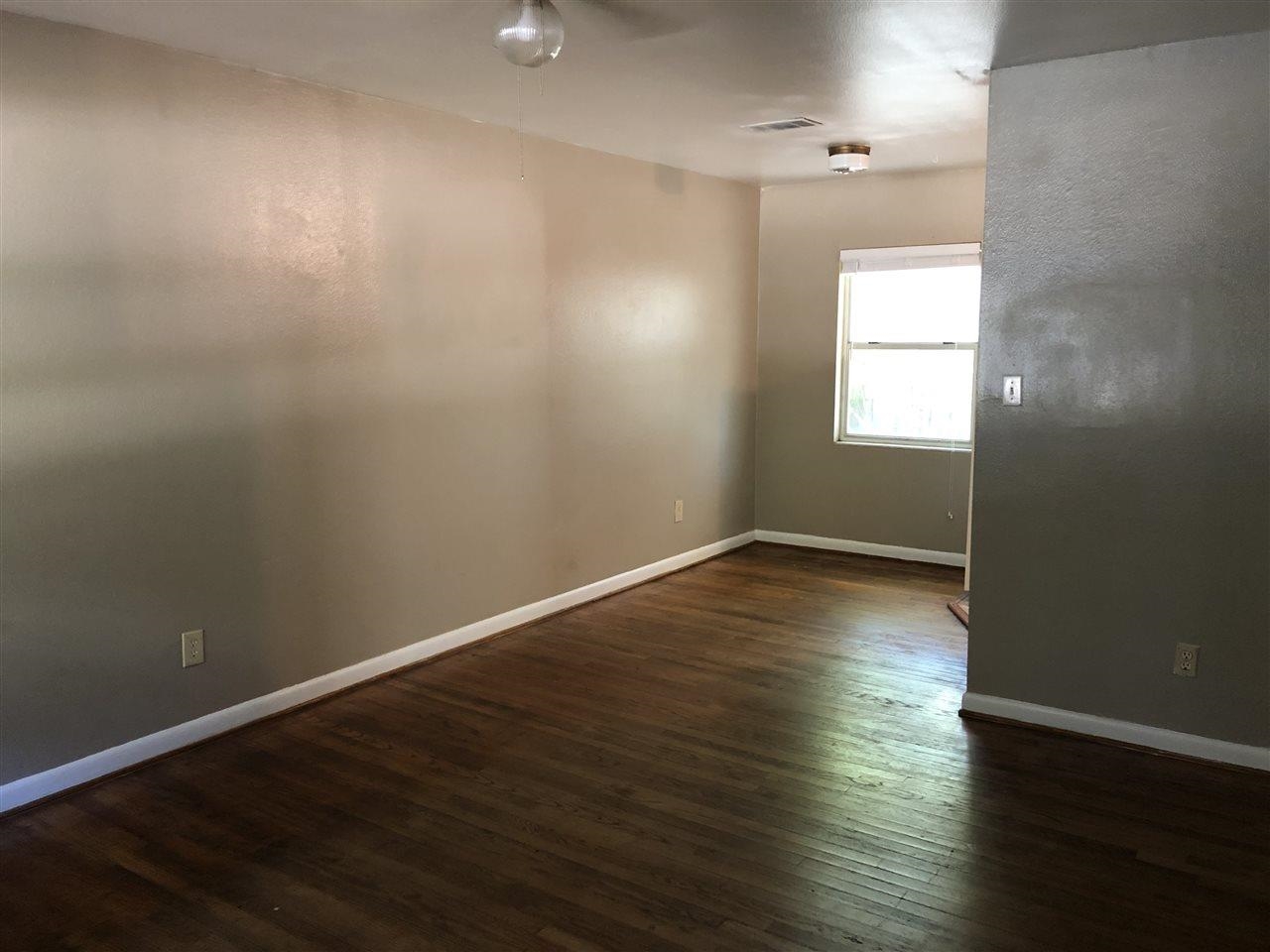 1811 Atkamire Drive Unit: -
