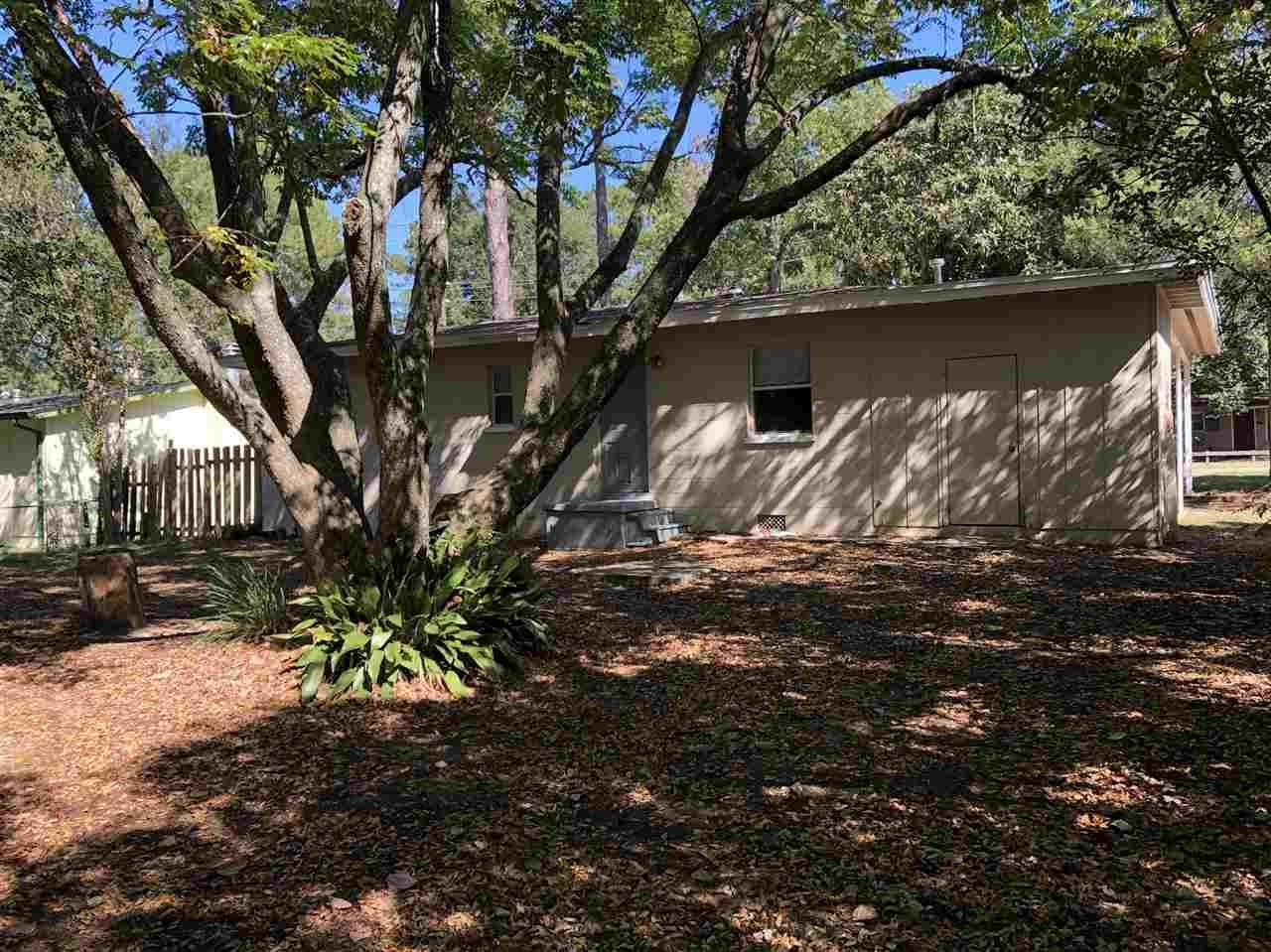 1811 Atkamire Drive Unit: -